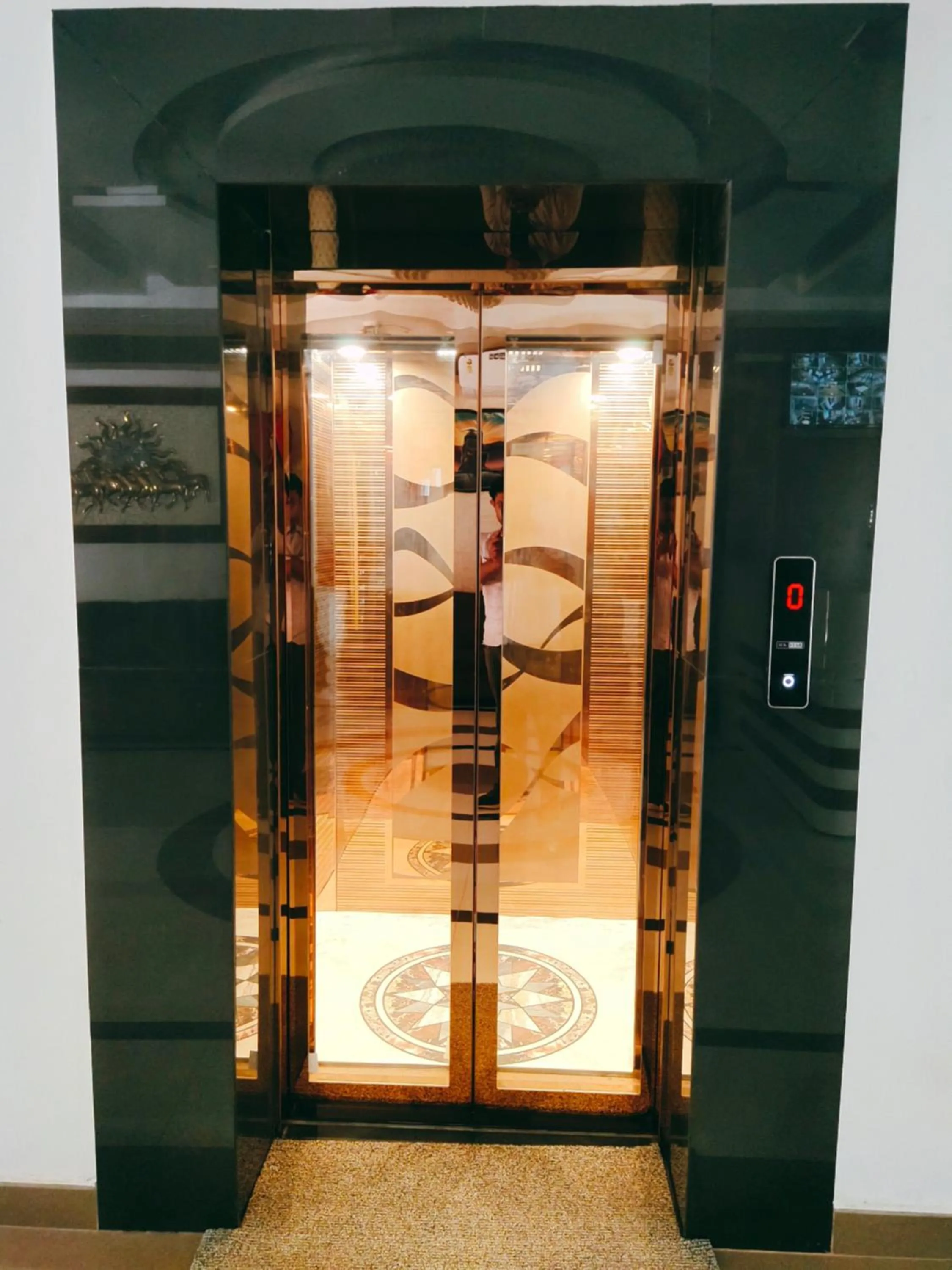 Hotel The Shree Jee Palace