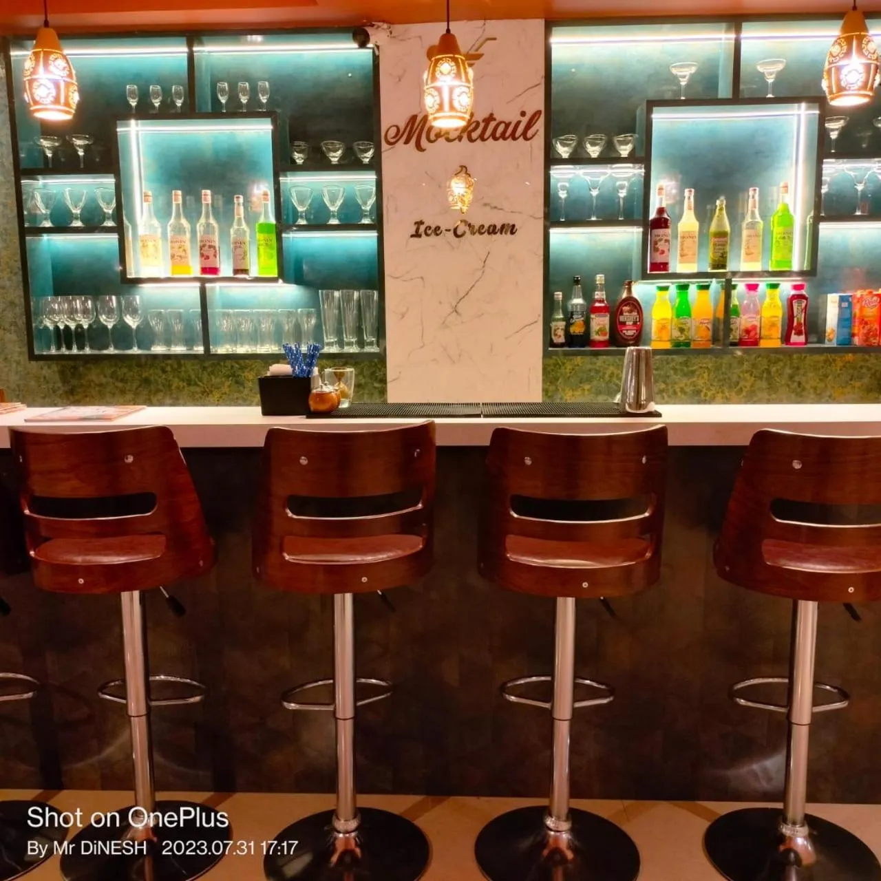 Lounge or bar in karisma premium