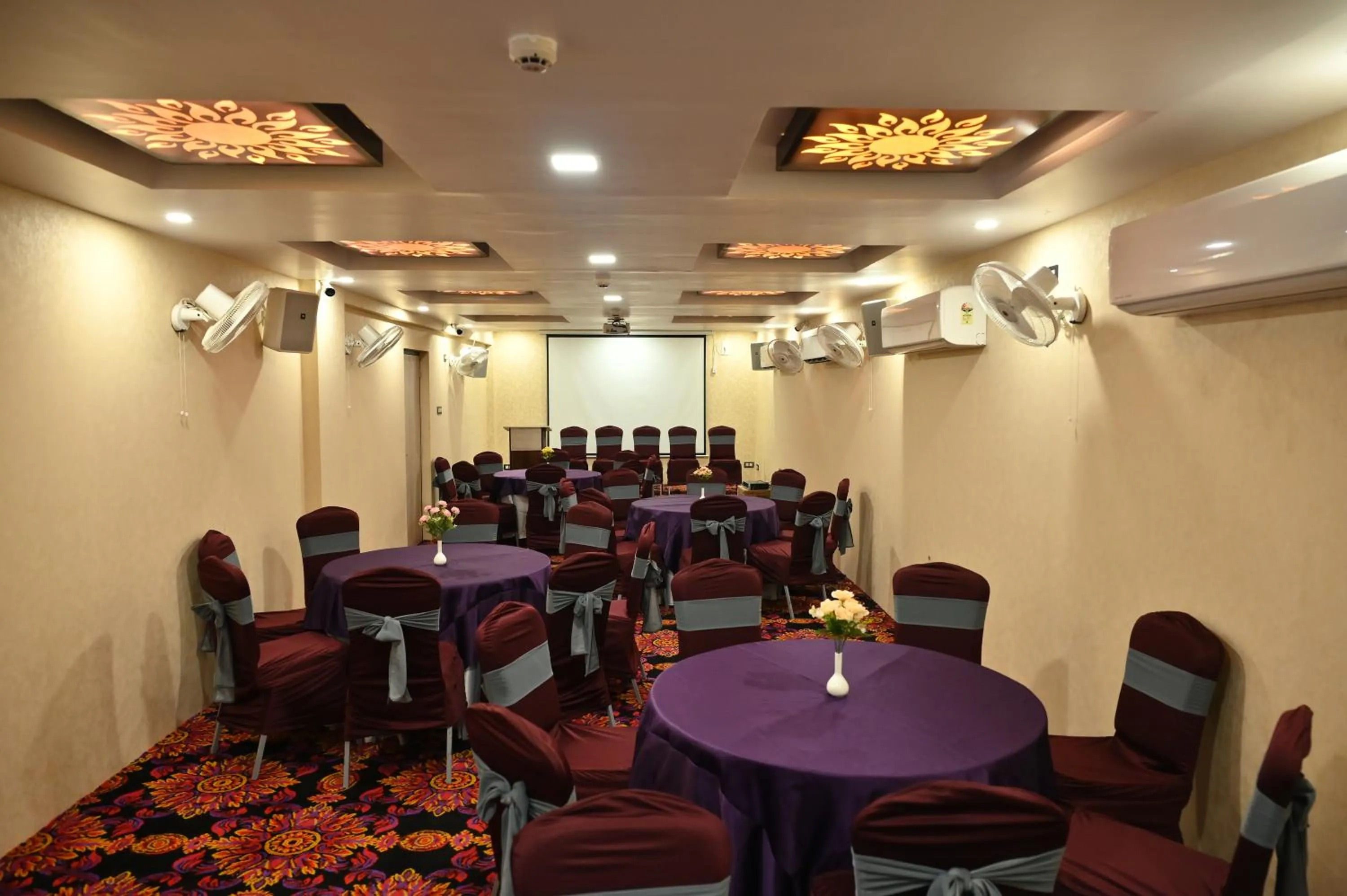 Banquet/Function facilities in karisma premium