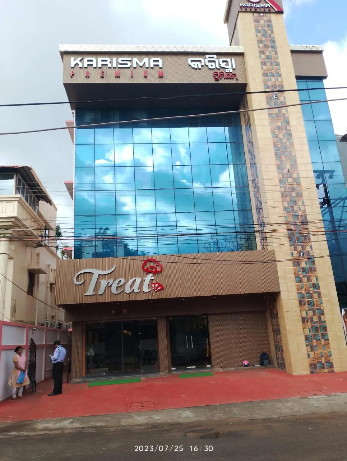 Property building in karisma premium