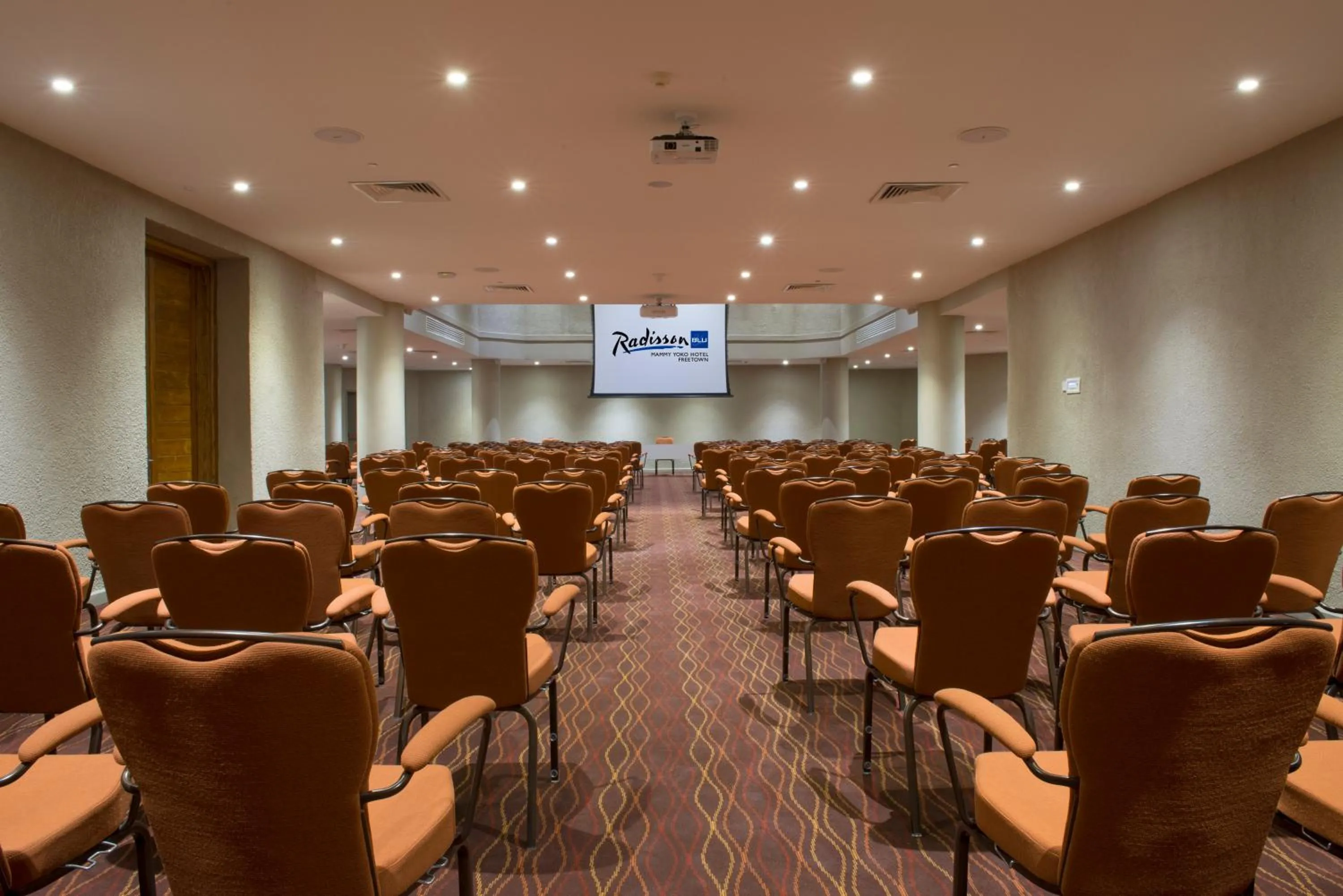 Banquet/Function facilities in Radisson Blu Mammy Yoko Hotel