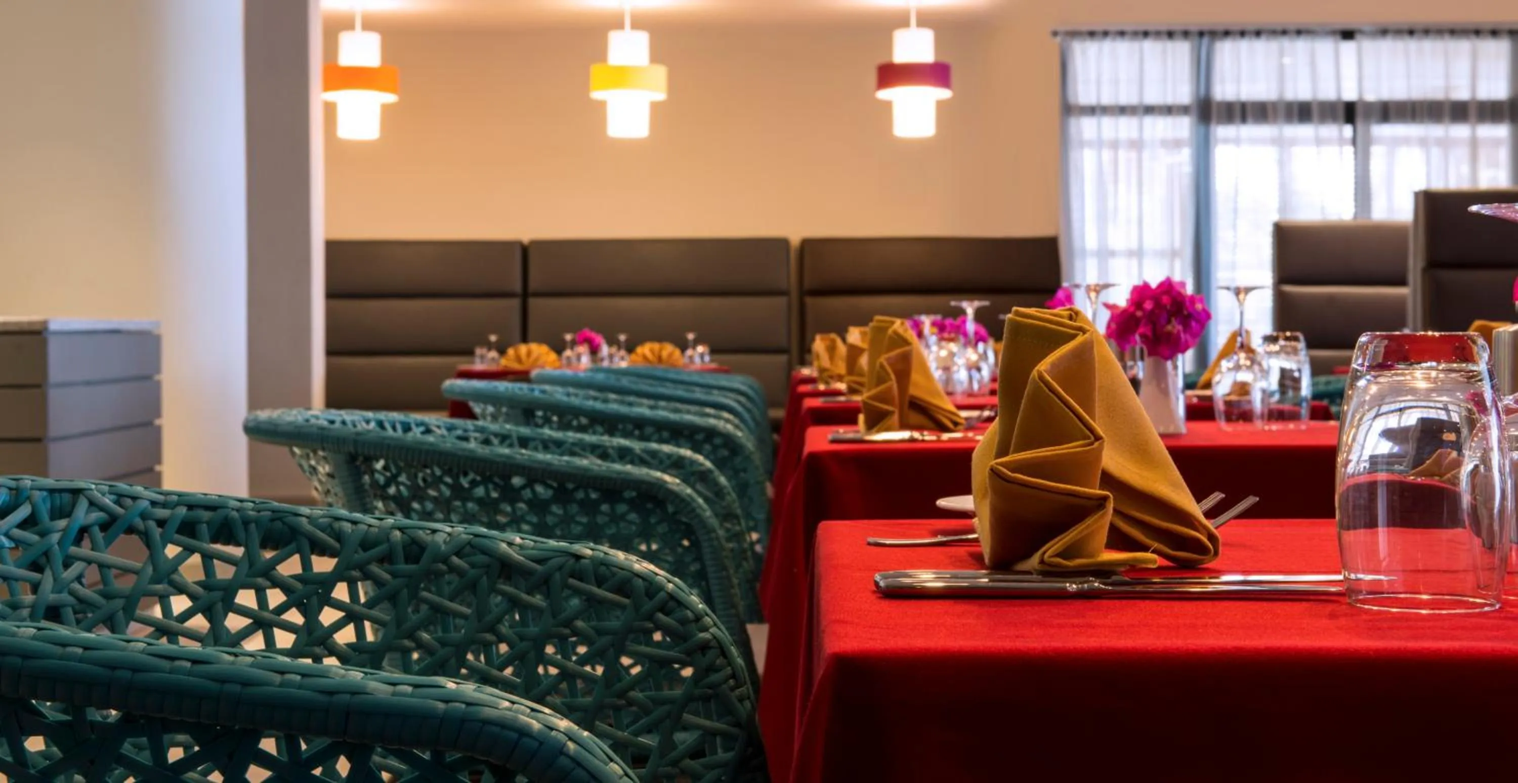 Restaurant/places to eat in Radisson Blu Mammy Yoko Hotel