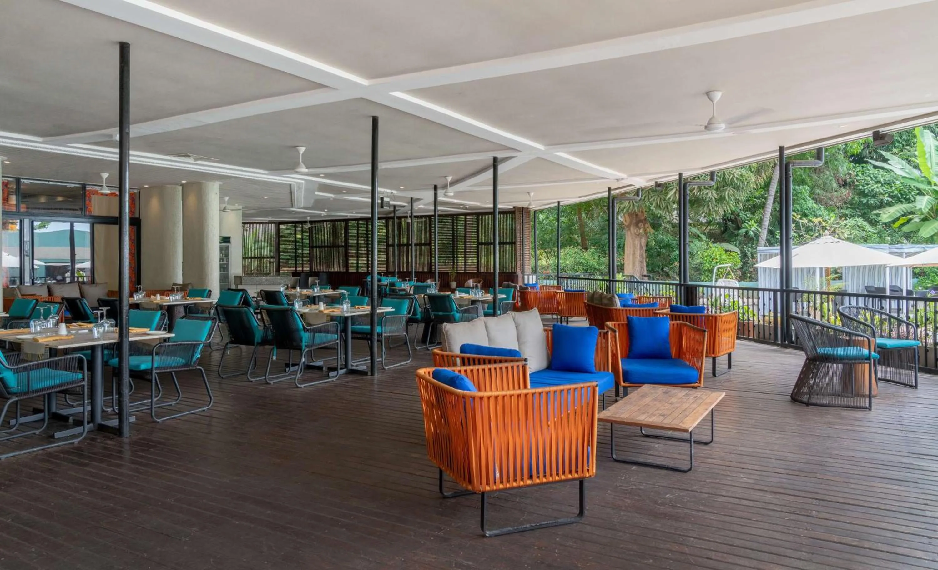 Restaurant/places to eat in Radisson Blu Mammy Yoko Hotel