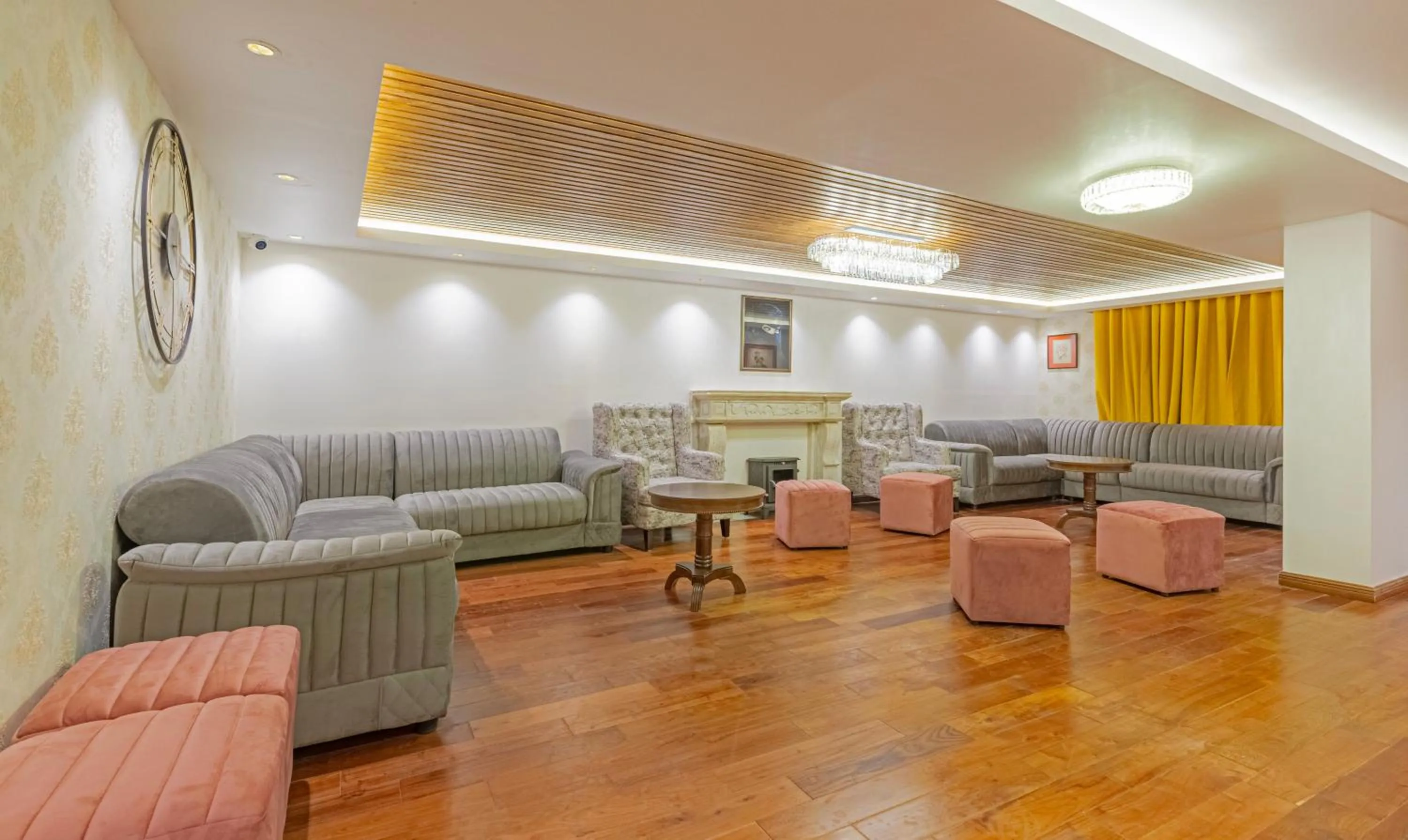 Lobby or reception in Treebo Windsor Heights