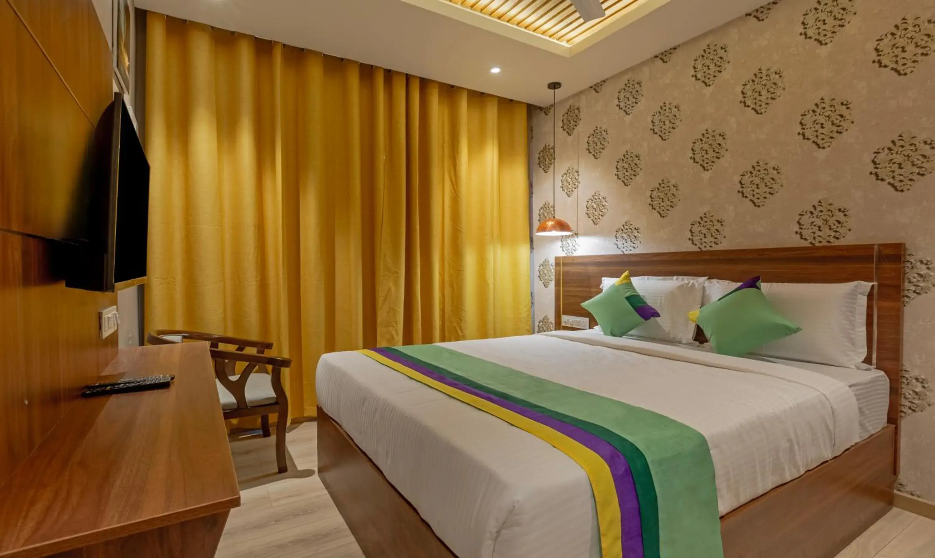 Economy Double Room in Treebo Windsor Heights Economy Double Room in Treebo Windsor Heights