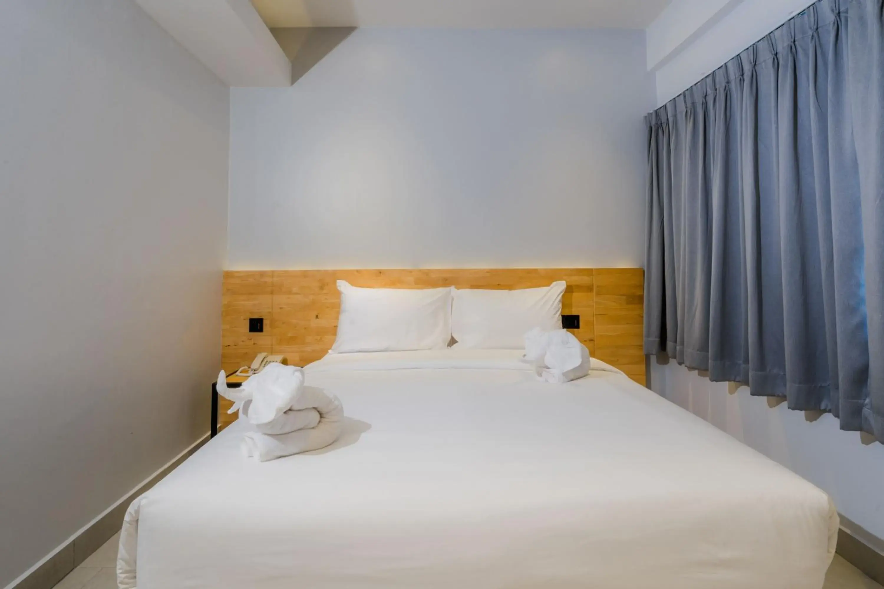 Small Double Room in Lek Lek Samui Room X Coffee Bar Small Double Room in Lek Lek Samui Room X Coffee Bar