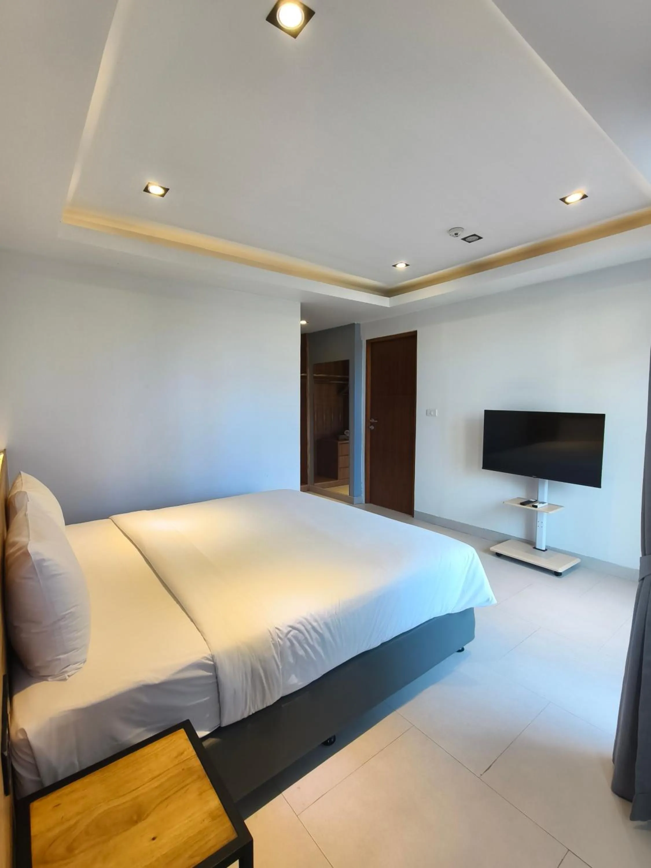 Bedroom, Bed in Lek Lek Samui Room X Coffee Bar