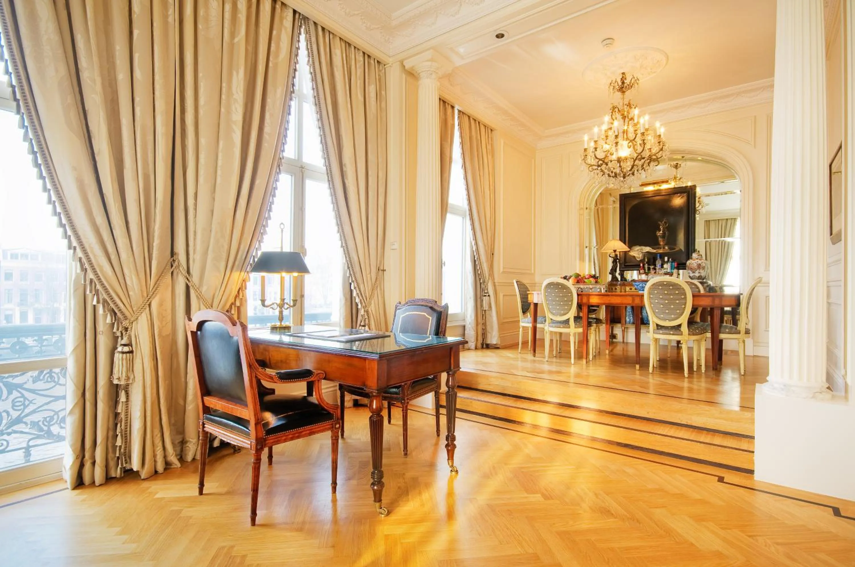 Living room in InterContinental Amstel Amsterdam by IHG