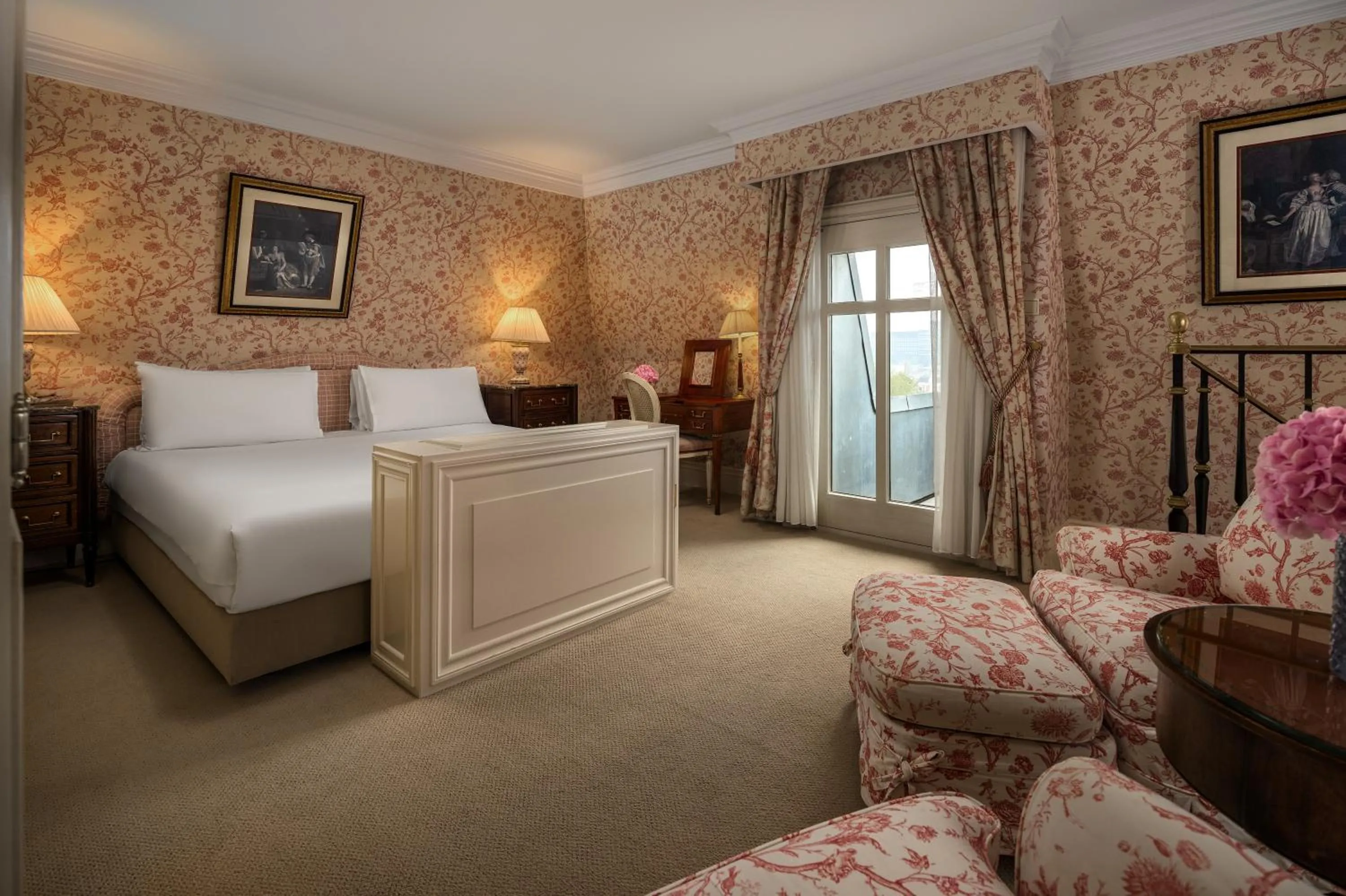 Bedroom, Bed in InterContinental Amstel Amsterdam by IHG