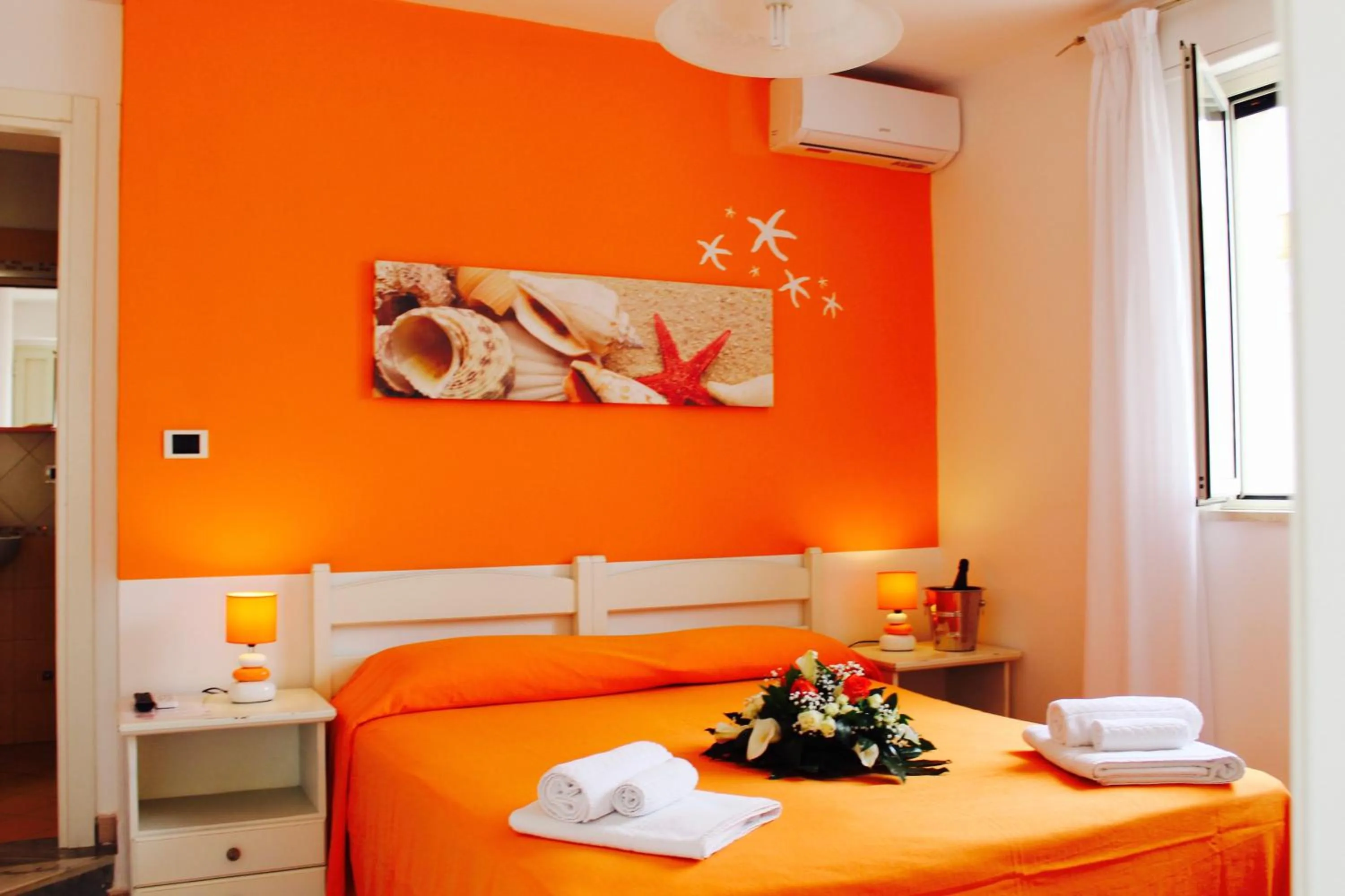 Photo of the whole room, Bed in Hotel Villa Giovanna