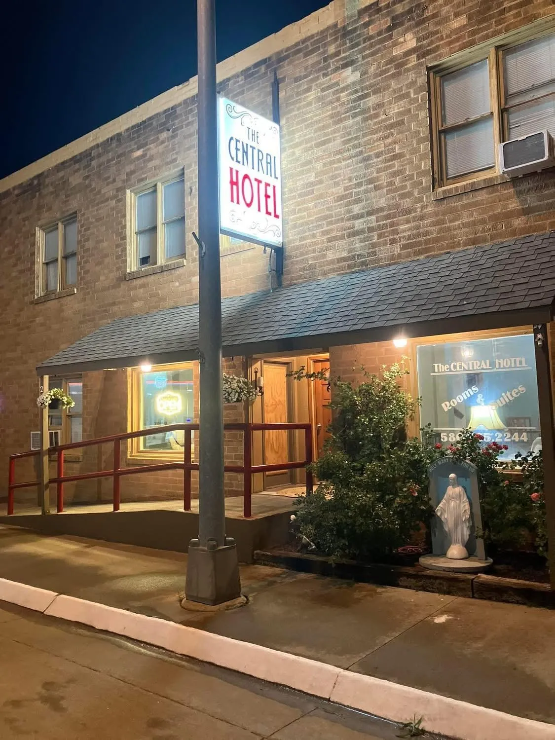 The Central Hotel OF 1910