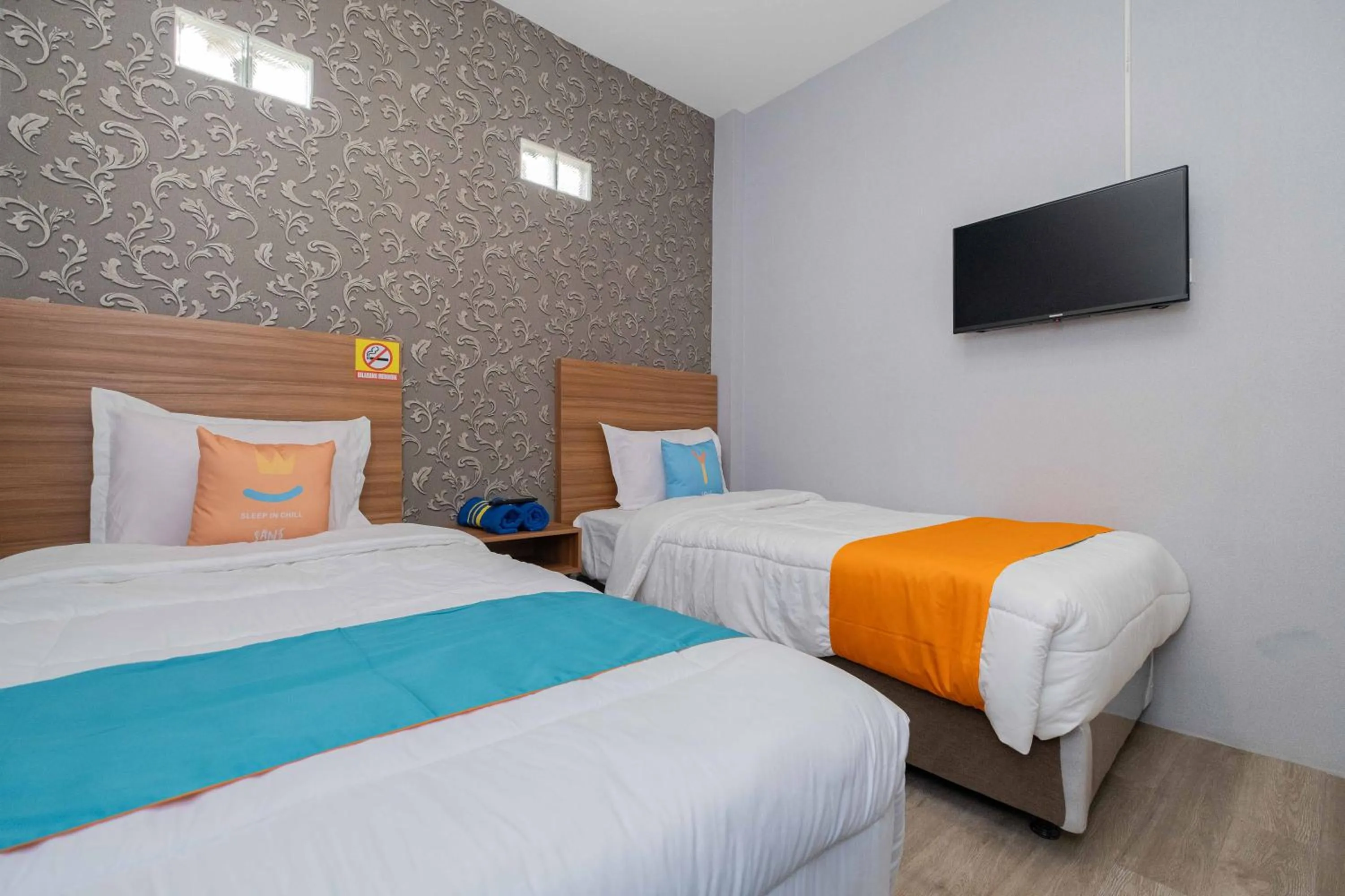 Bedroom, Bed in Sans WM Hotel Blitar