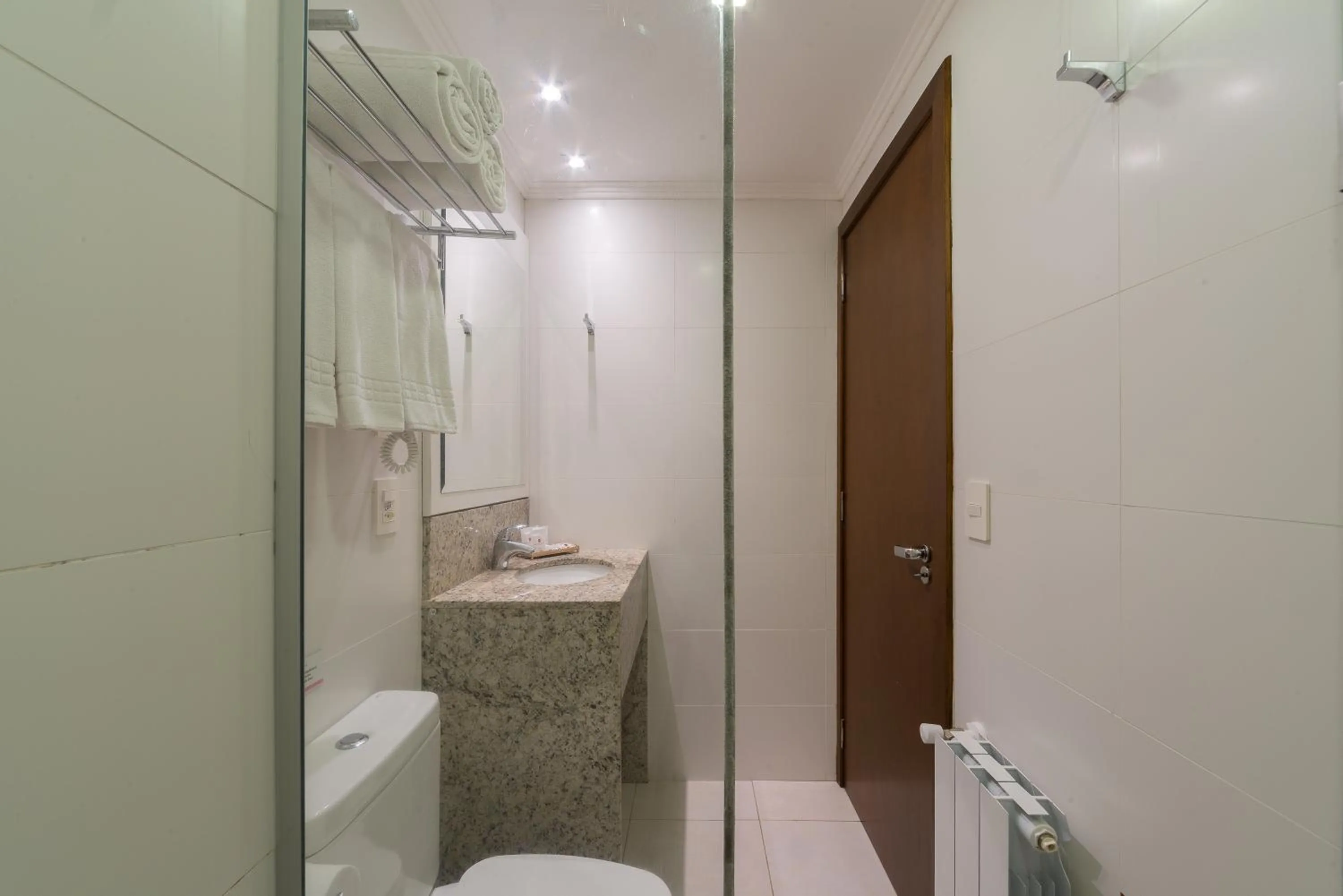 Bathroom in Hotel Monte Felice Bosque