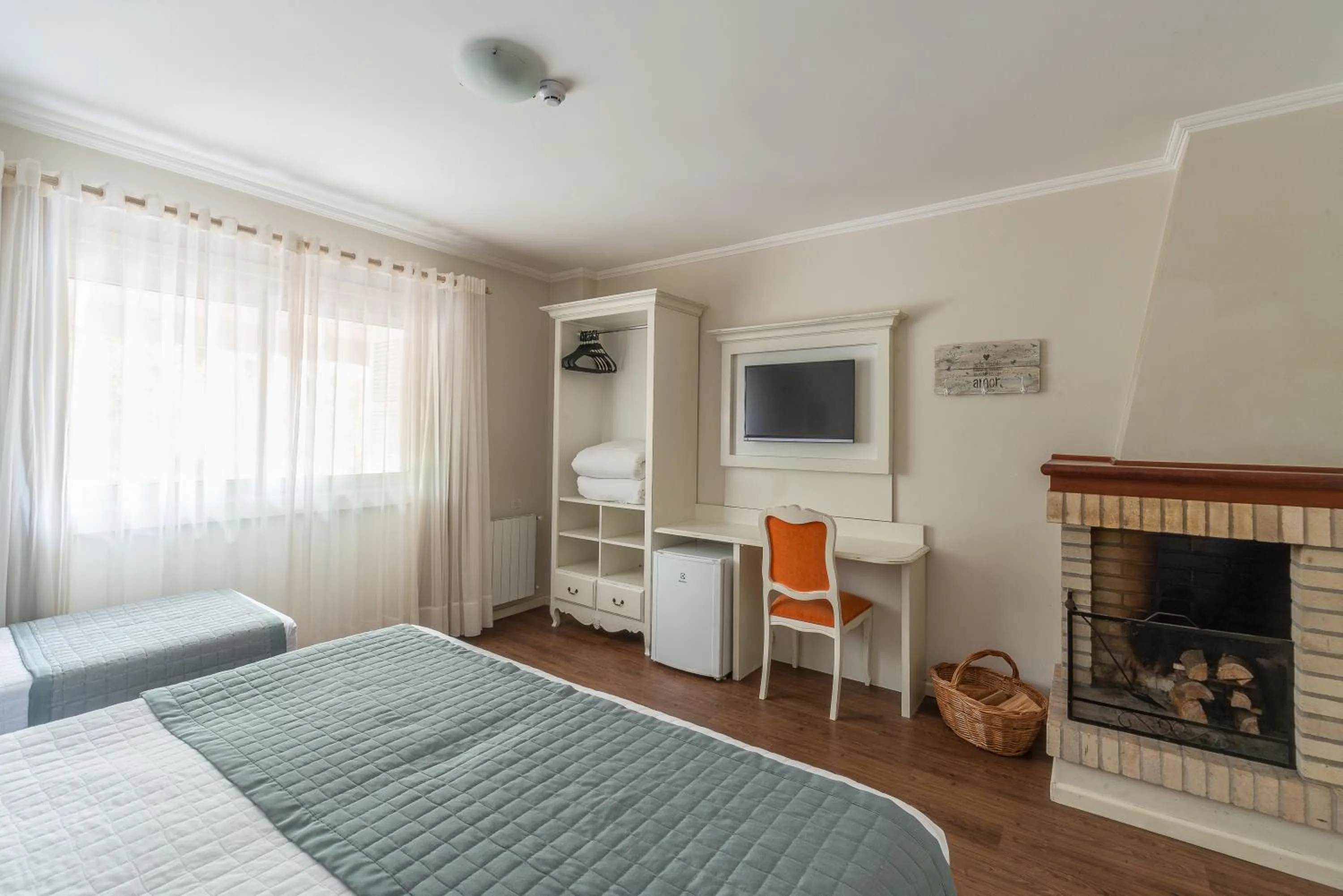 Bed in Hotel Monte Felice Bosque