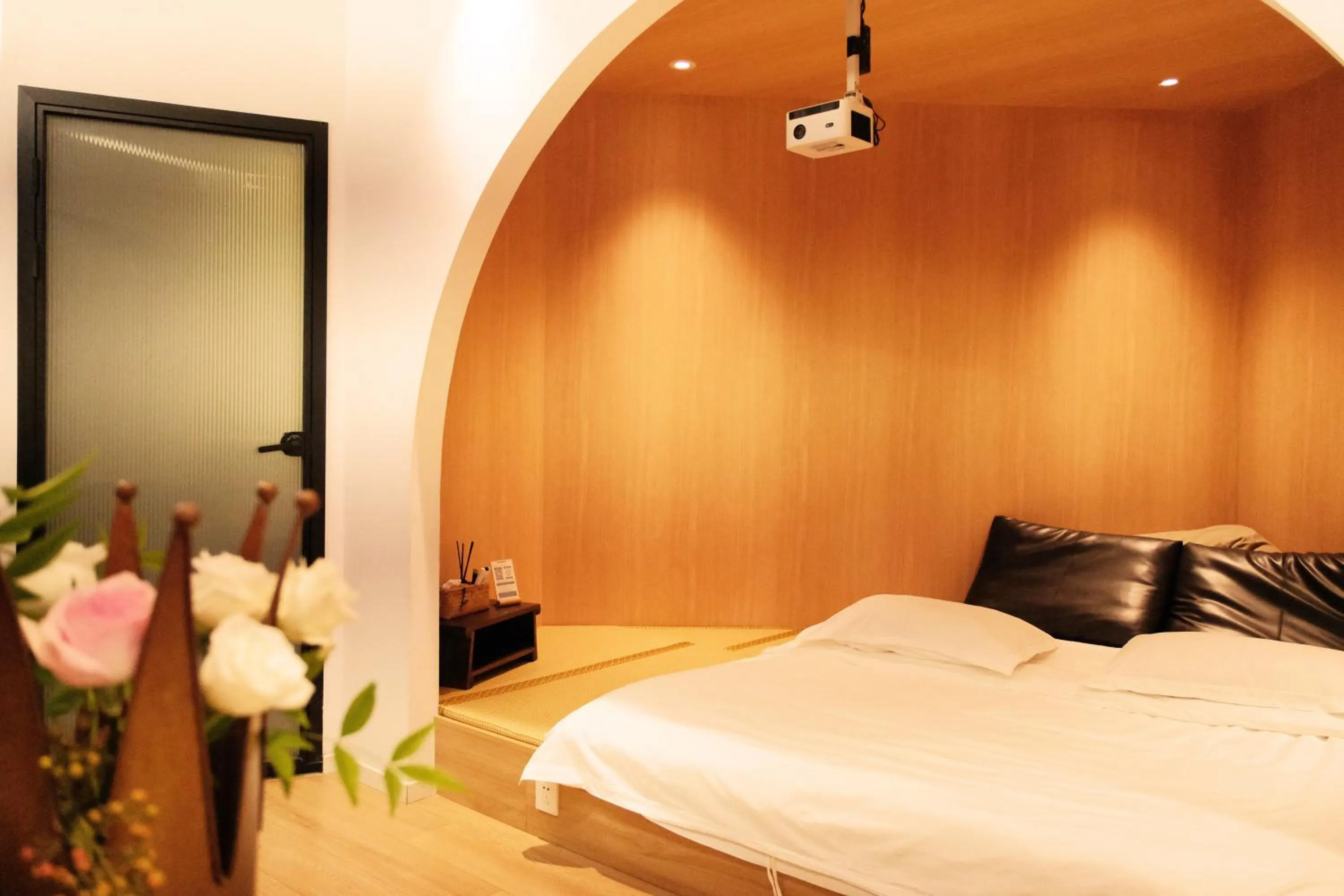 Bedroom, Bed in City Park Hotel