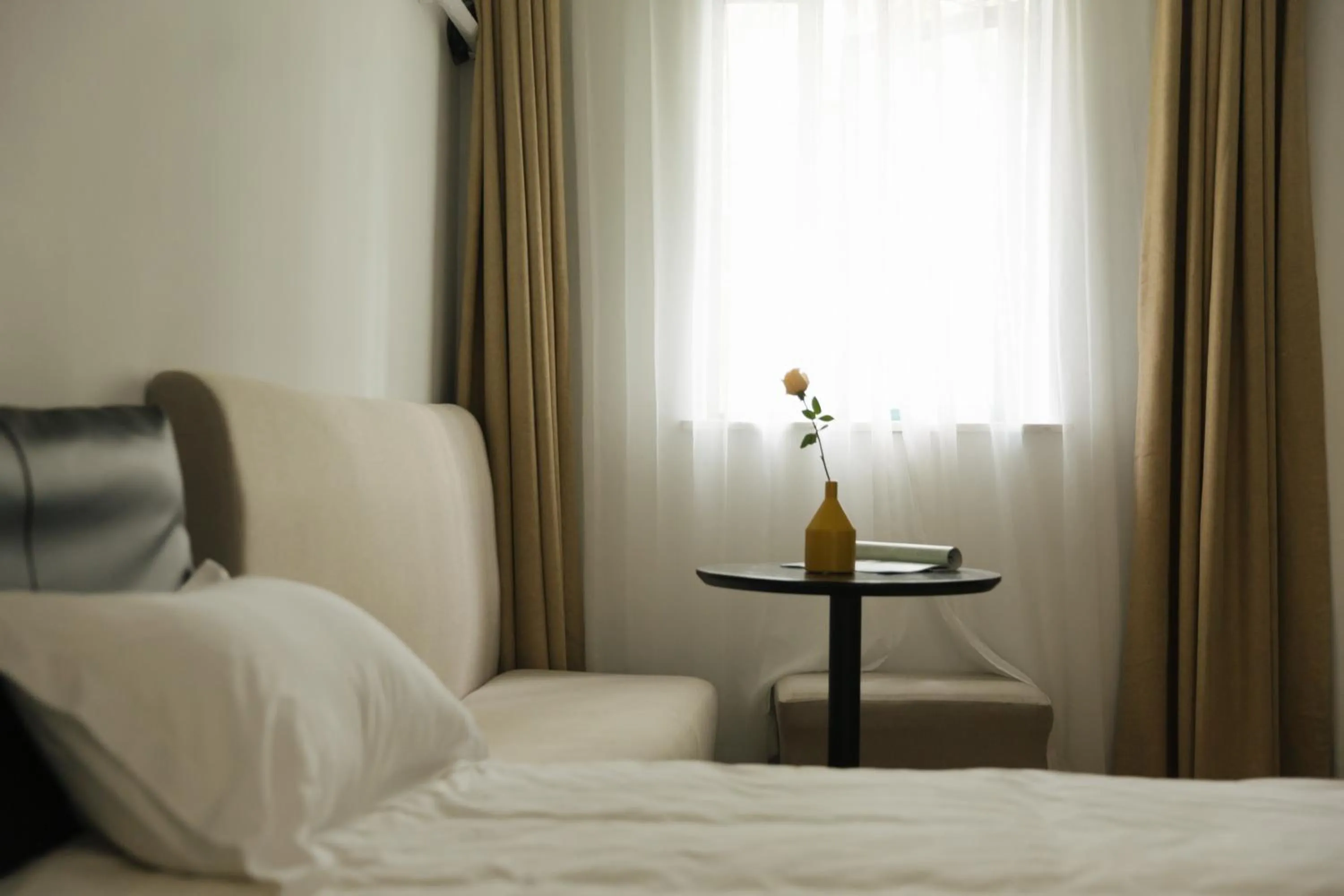 Bedroom, Bed in City Park Hotel