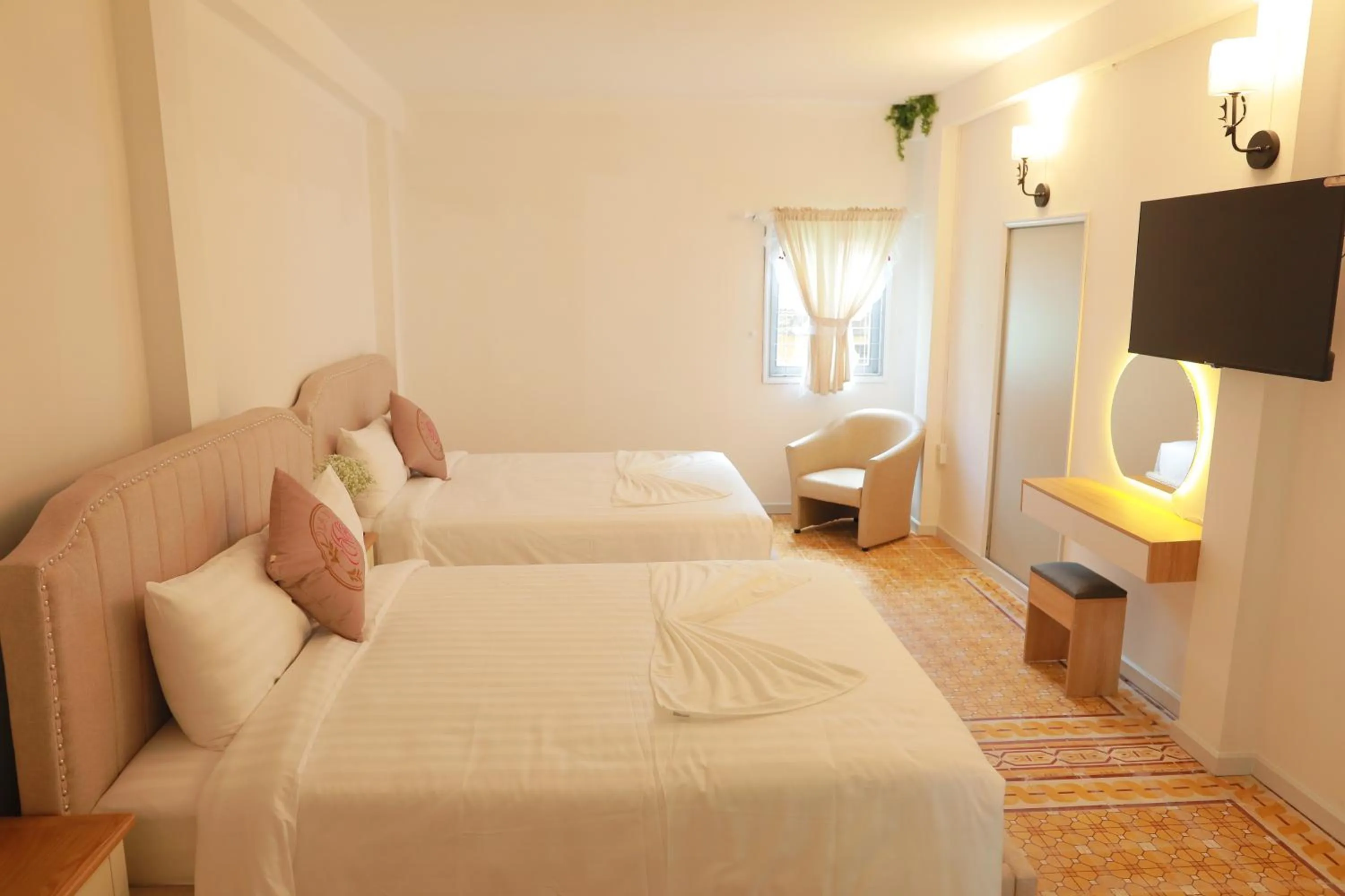 Bedroom in LA VIE EN ROSE 2 Hotel