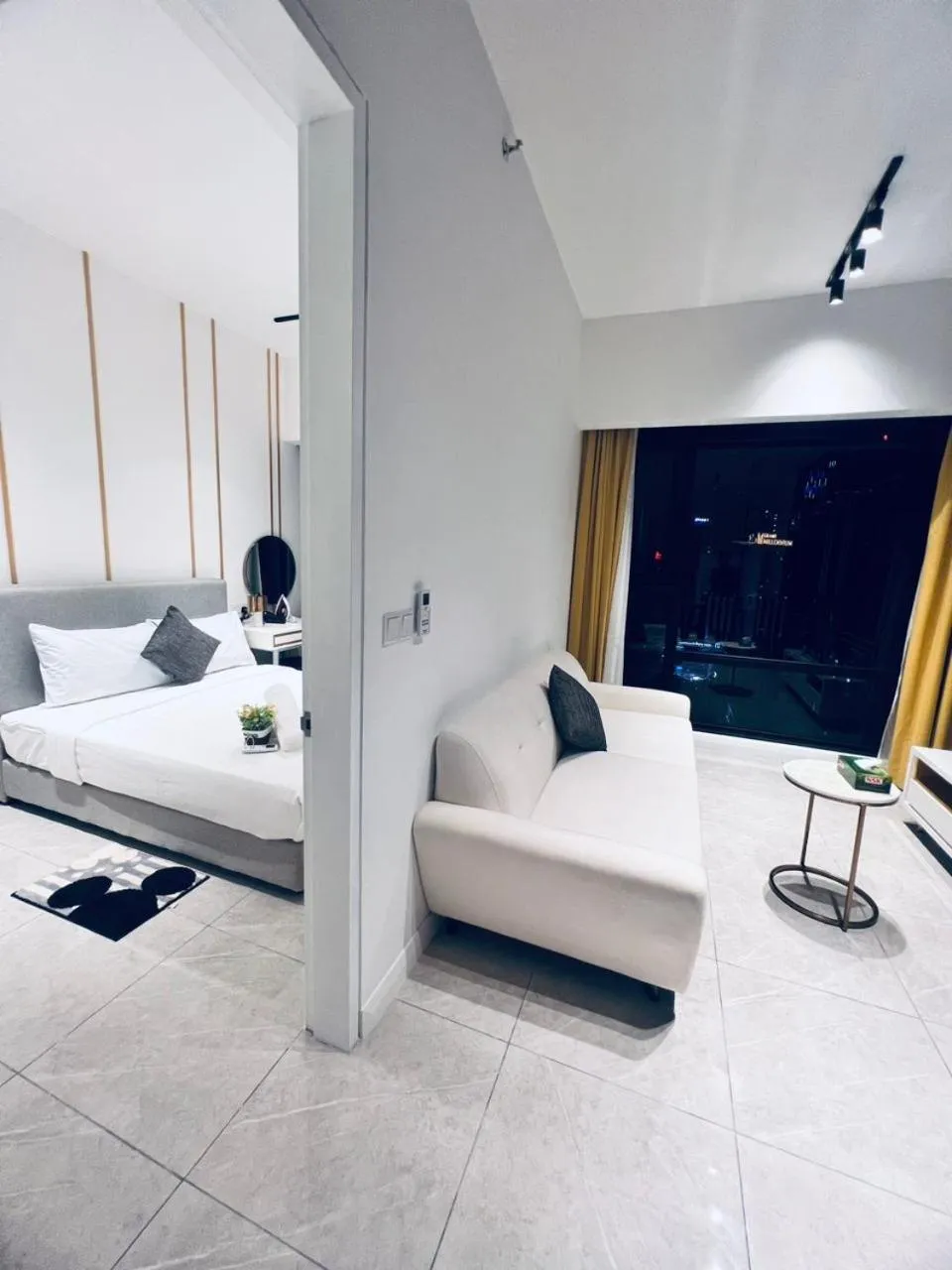 Living room, Bed in Axon Serviced Suites Kuala Lumpur