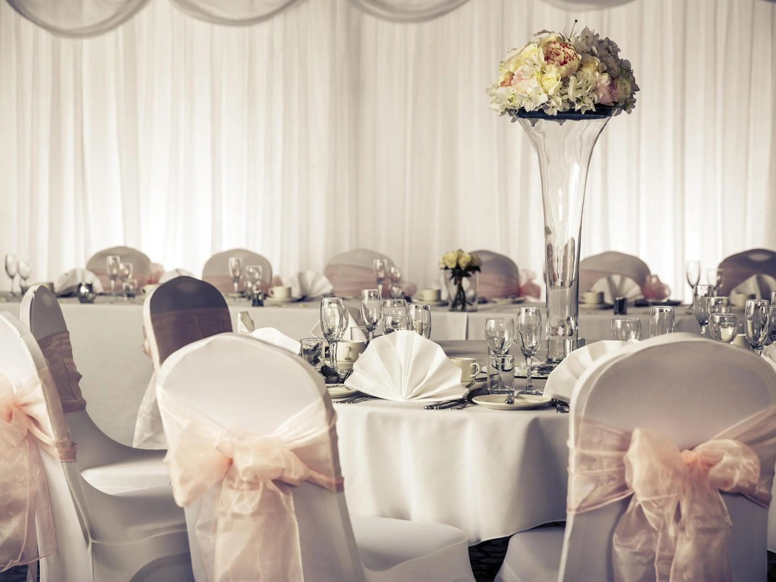 wedding in Mercure Bolton Georgian House Hotel