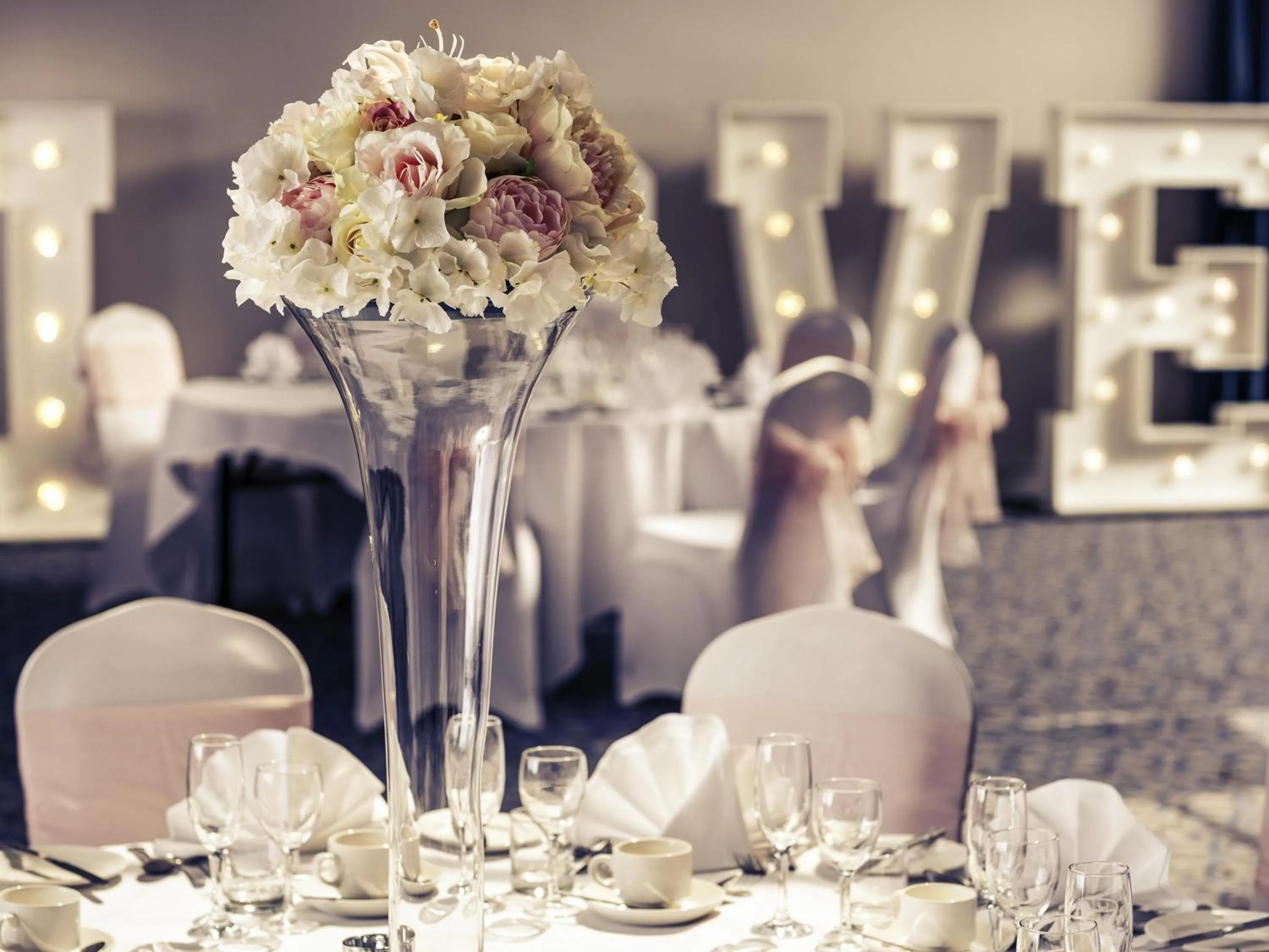 wedding in Mercure Bolton Georgian House Hotel