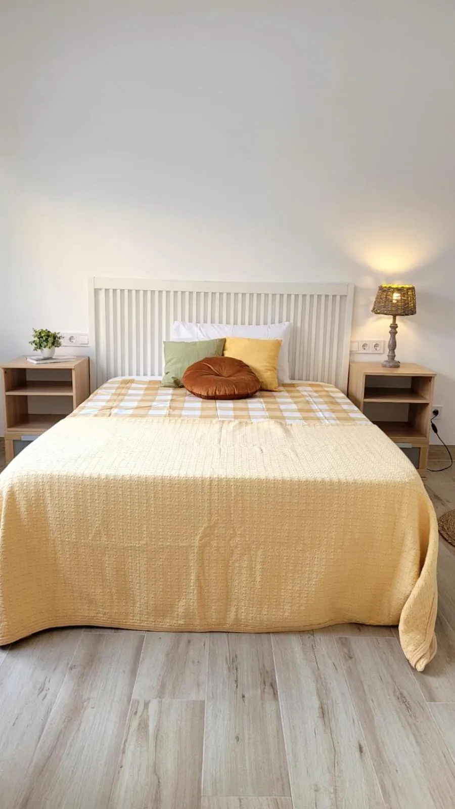 Bedroom, Bed in Apartament a Sant Celoni, Montseny, Barcelona