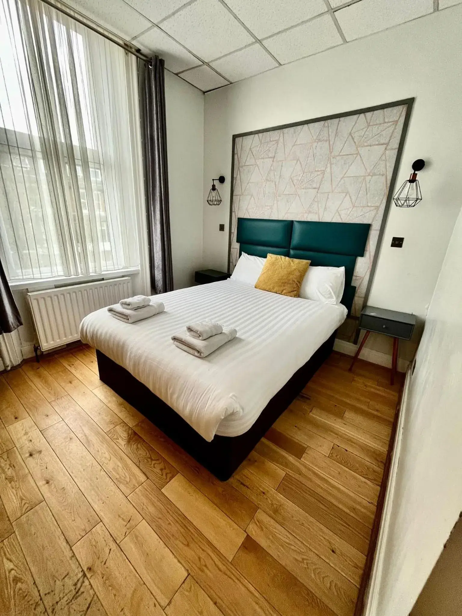 Double Room in Whites Hotel Double Room in Whites Hotel