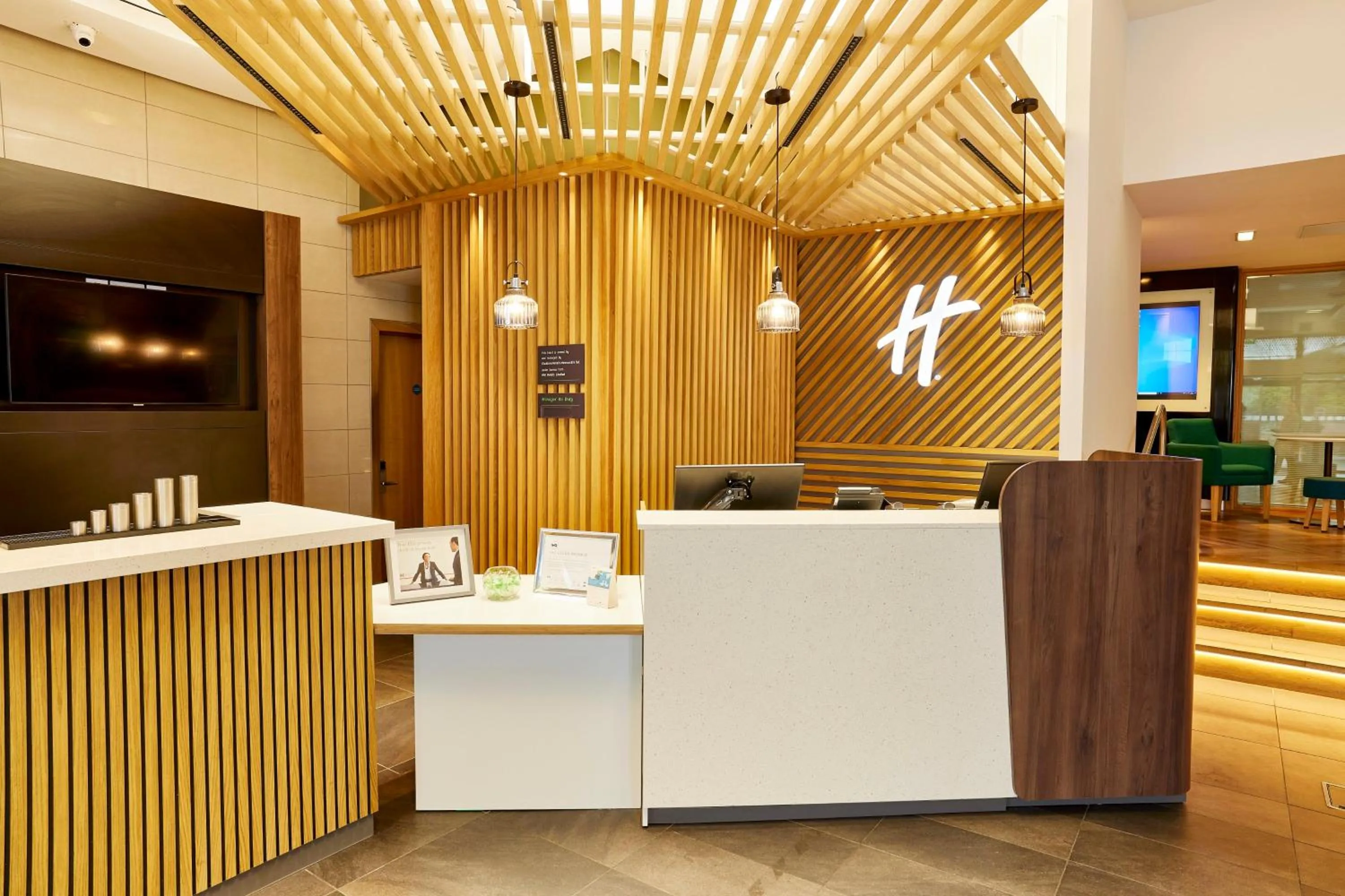 Property building in Holiday Inn Newcastle-Jesmond by IHG