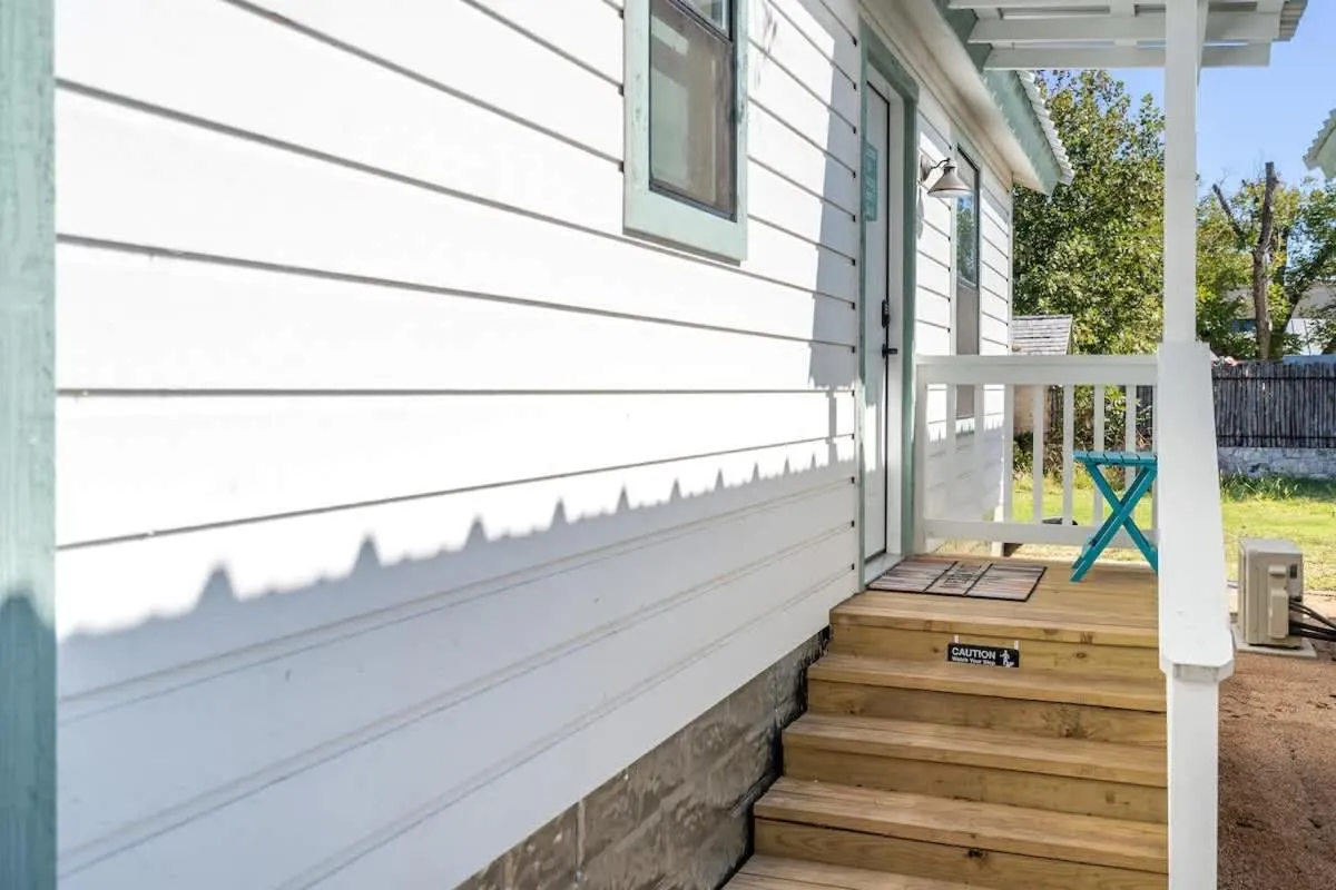 Other in Charming Casita Right on Main St