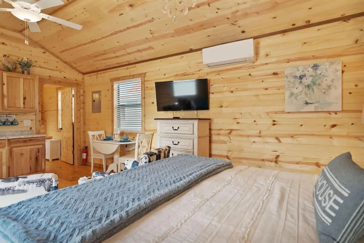 Bed in Stunning Cabin Right on Main St!