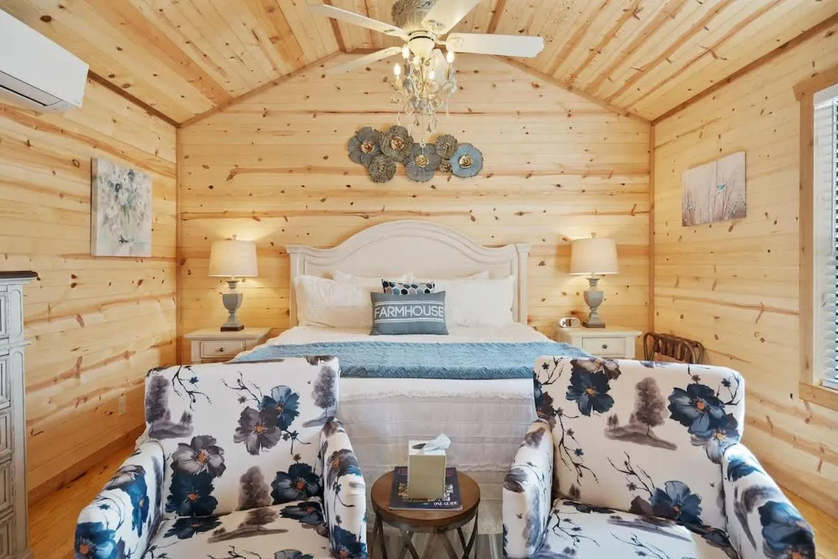 Bed in Stunning Cabin Right on Main St!
