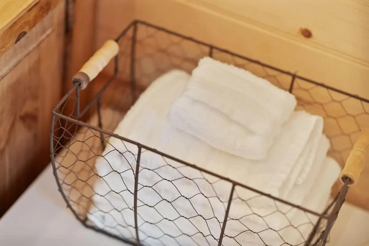 Bathroom in Stunning Cabin Right on Main St!