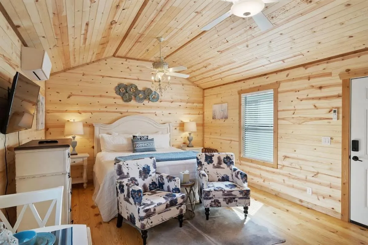 Bed in Stunning Cabin Right on Main St!