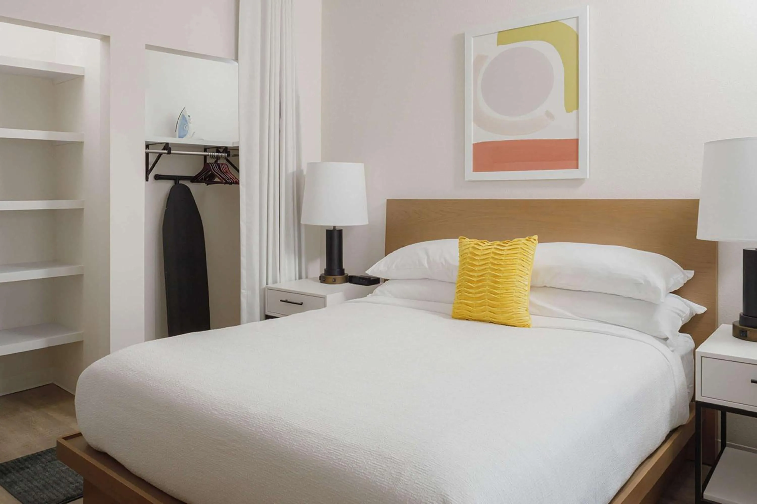 Photo of the whole room, Bed in WaterWalk Extended Stay by Wyndham Jacksonville Deerwood Pk