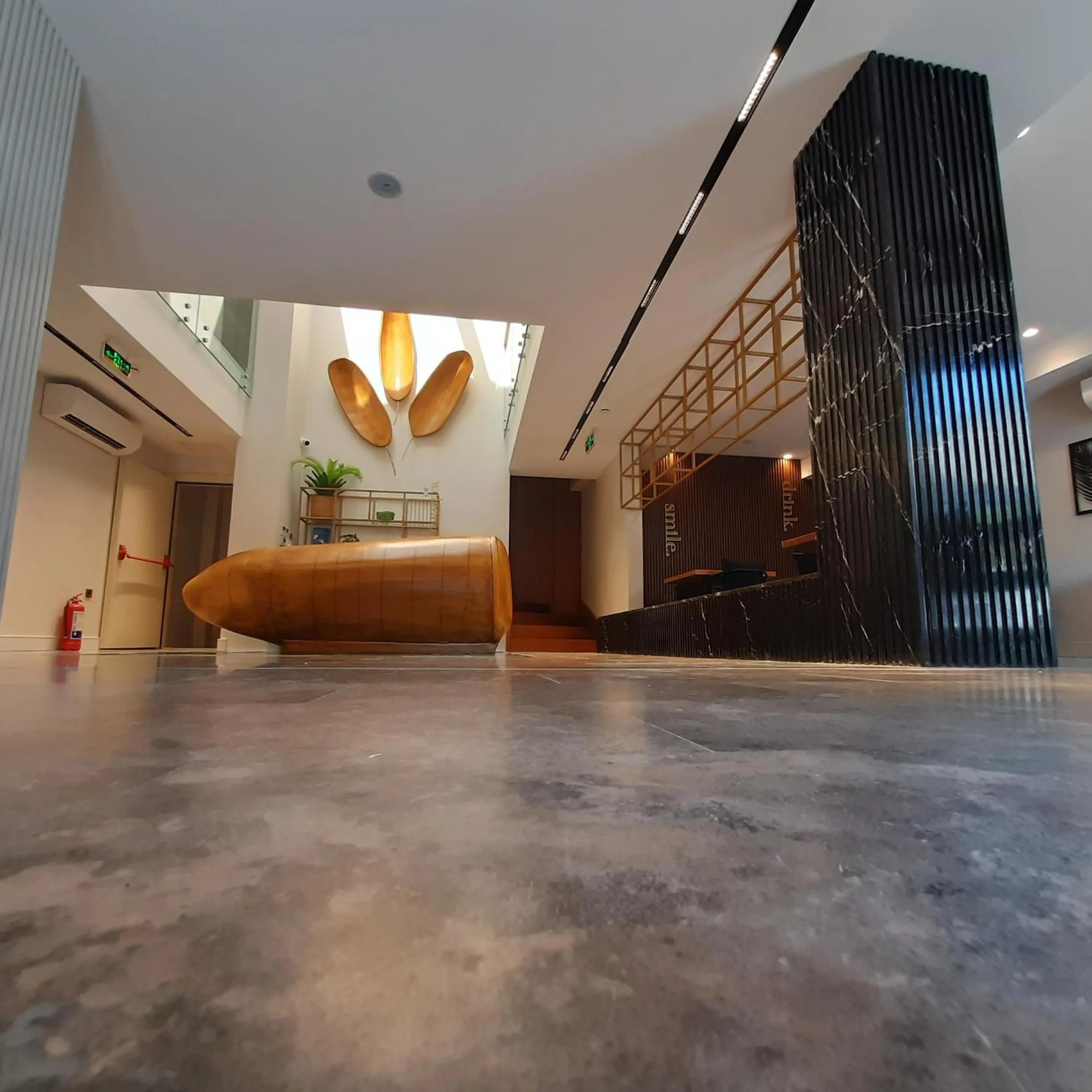 Communal lounge/ TV room in Nilus Urla