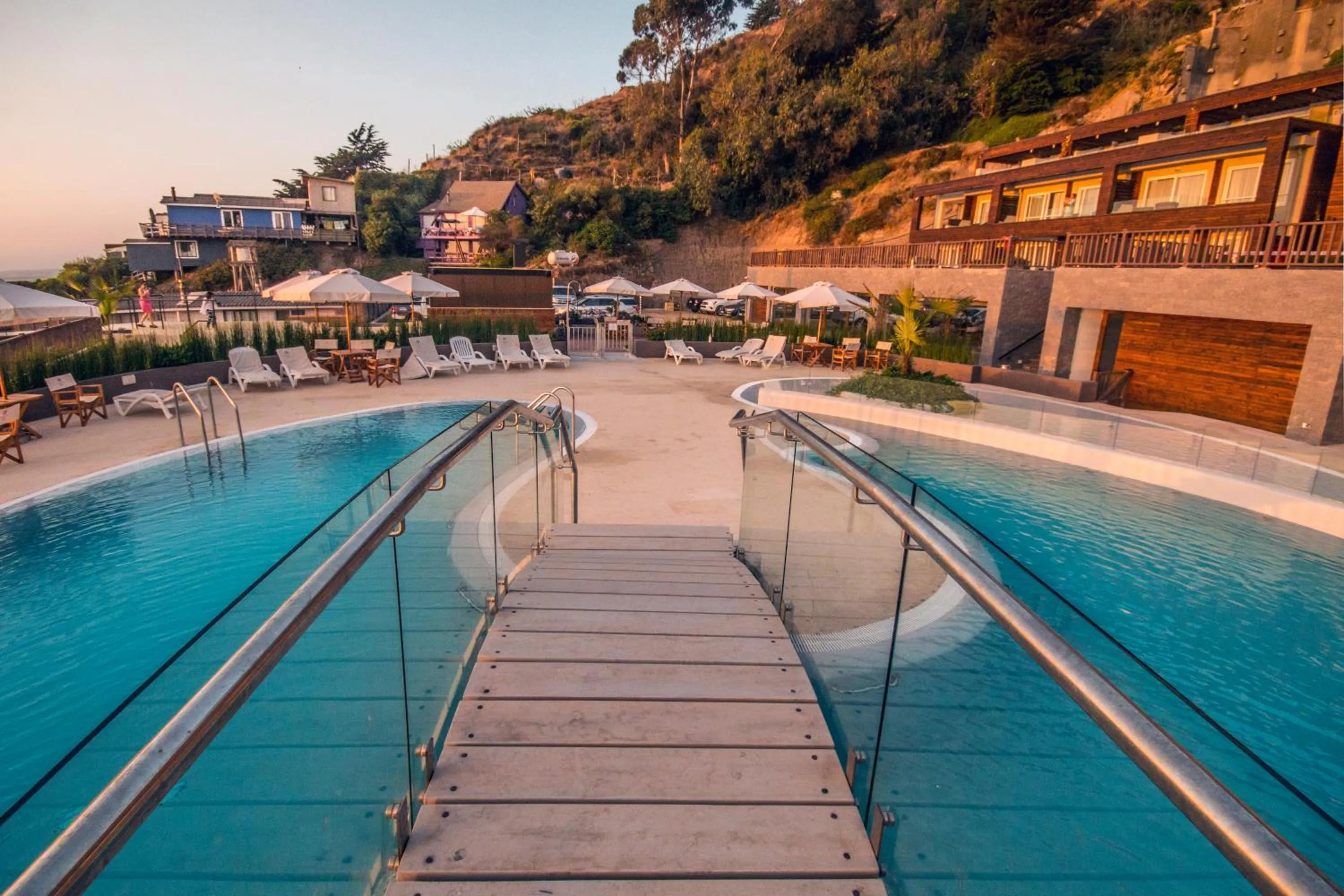 Swimming pool in Hotel Mae