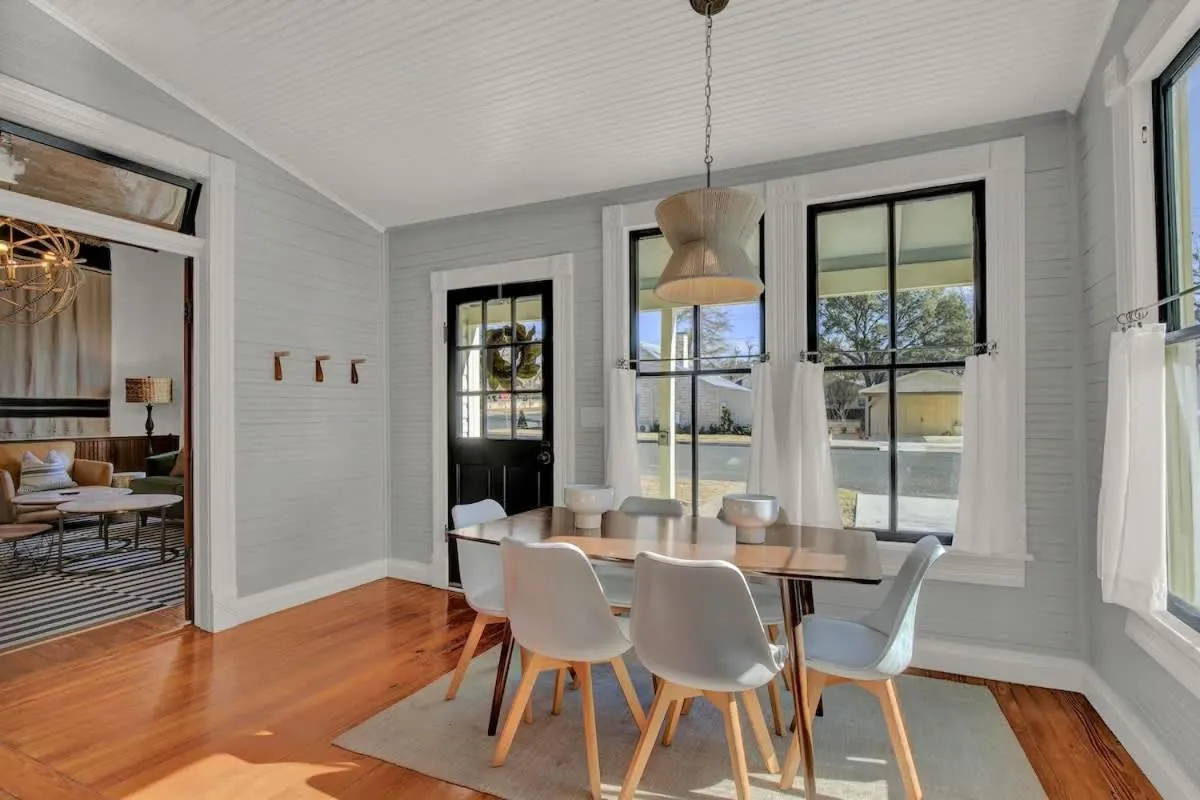 Dining area in Gorgeous Home 1 Blk from Main with Hot Tub & Fire Pit!