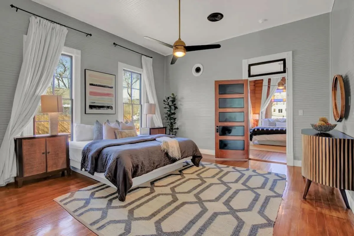 Bed in Gorgeous Home 1 Blk from Main with Hot Tub & Fire Pit!