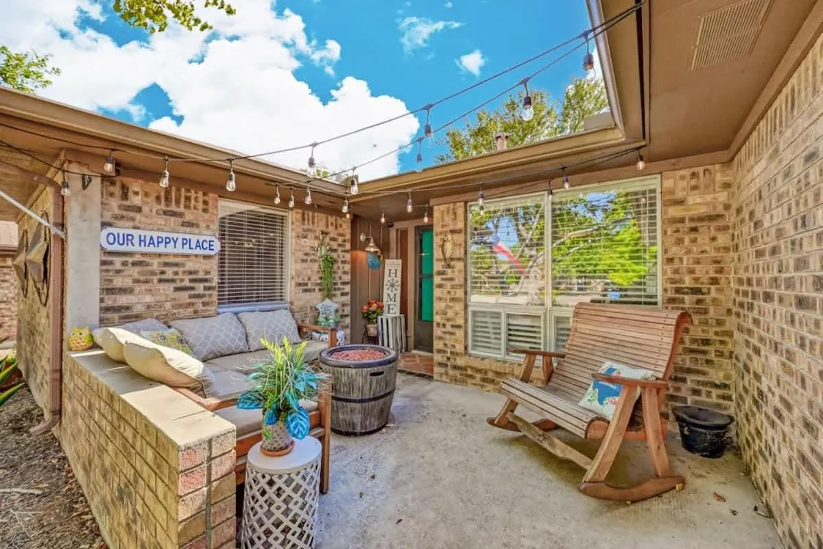 Patio in Kerrville Hidden Gem with Firepit and Grill - Great Location