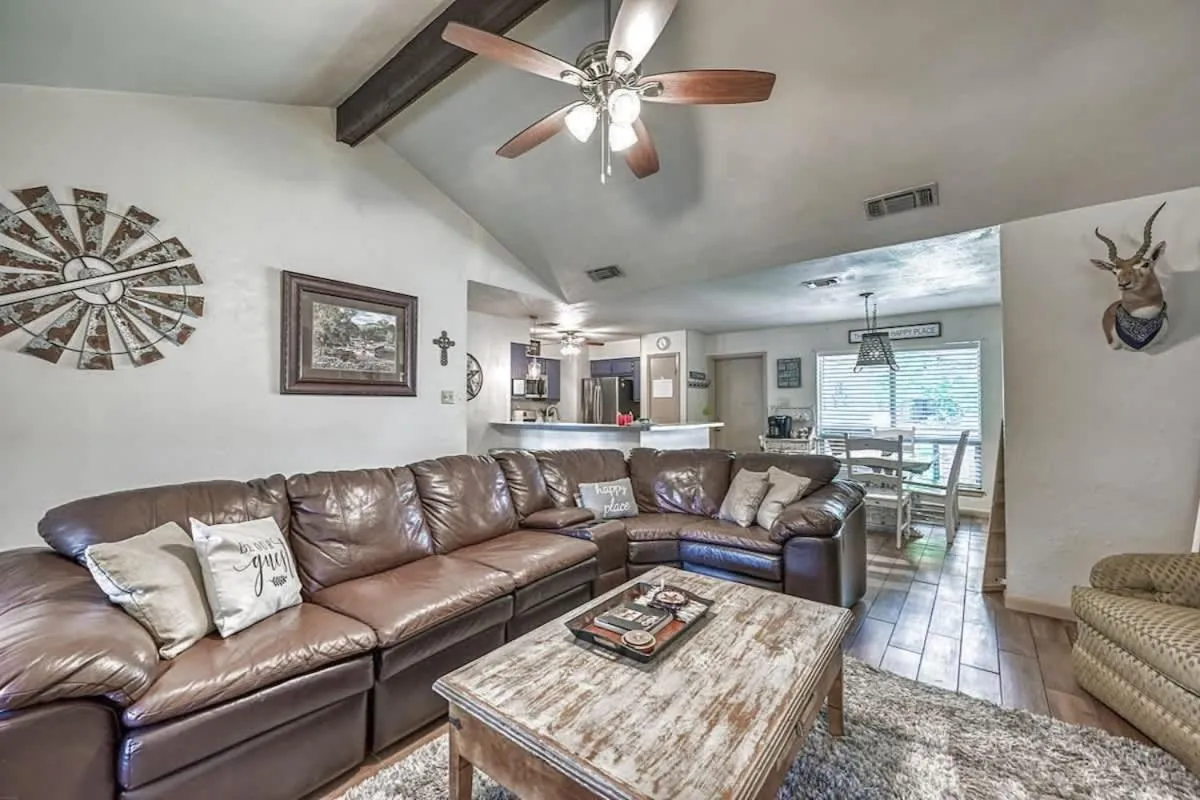 Living room in Kerrville Hidden Gem with Firepit and Grill - Great Location
