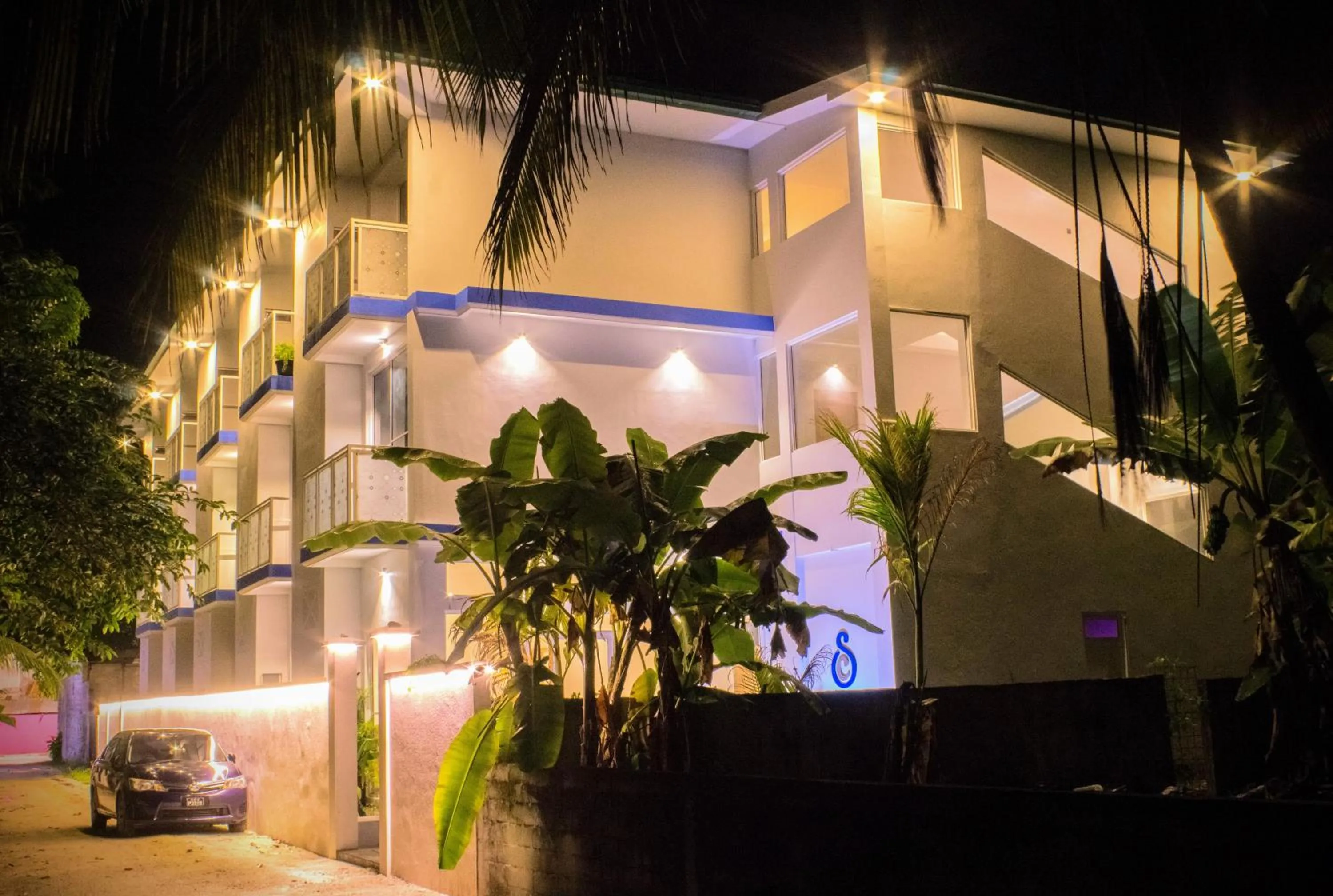 Silver County Hotel, Fuvahmulah - Maldives