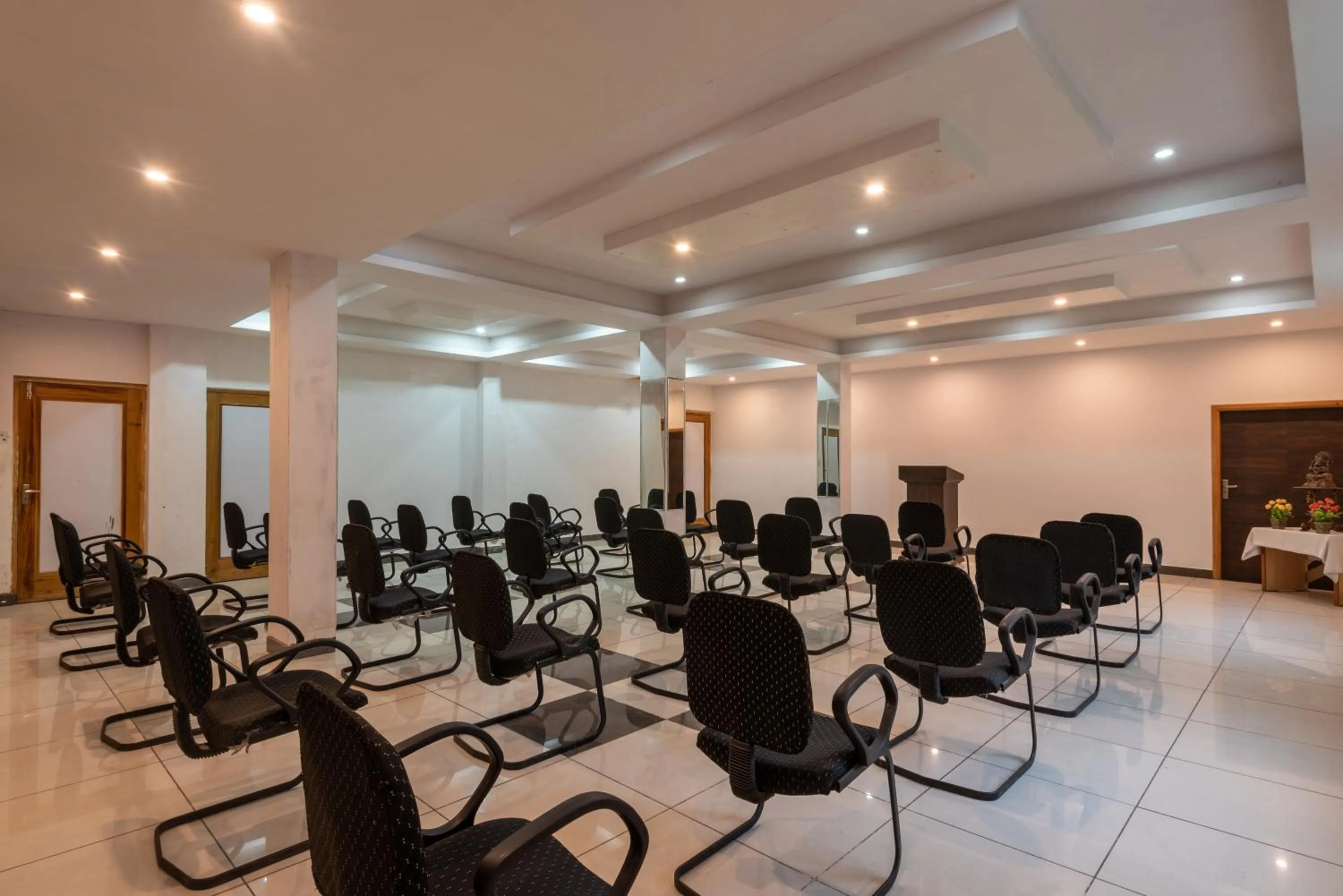 Living room in Meghavan Resort By DLS Hotels