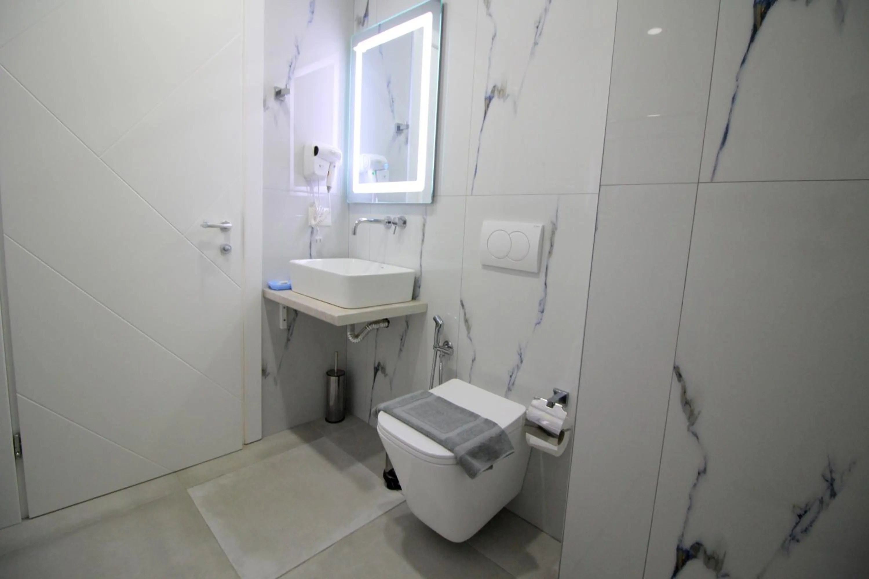 Shower in Noa Boutique Hotel