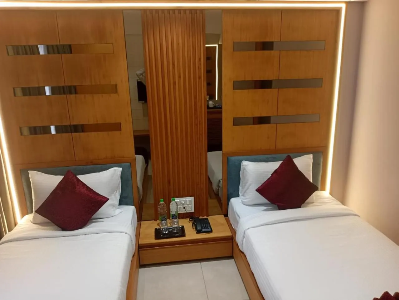 Bed in Alba Inn, Vijay Nagar