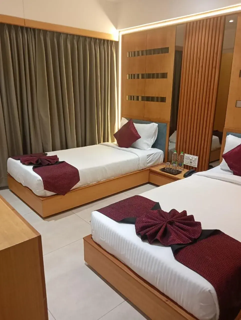 Deluxe Room - single occupancy in Alba Inn, Vijay Nagar Deluxe Room - single occupancy in Alba Inn, Vijay Nagar