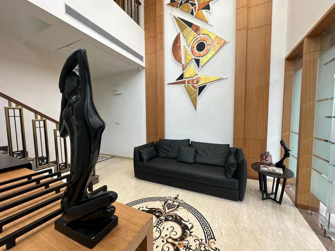 Seating area in Alba Inn, Vijay Nagar