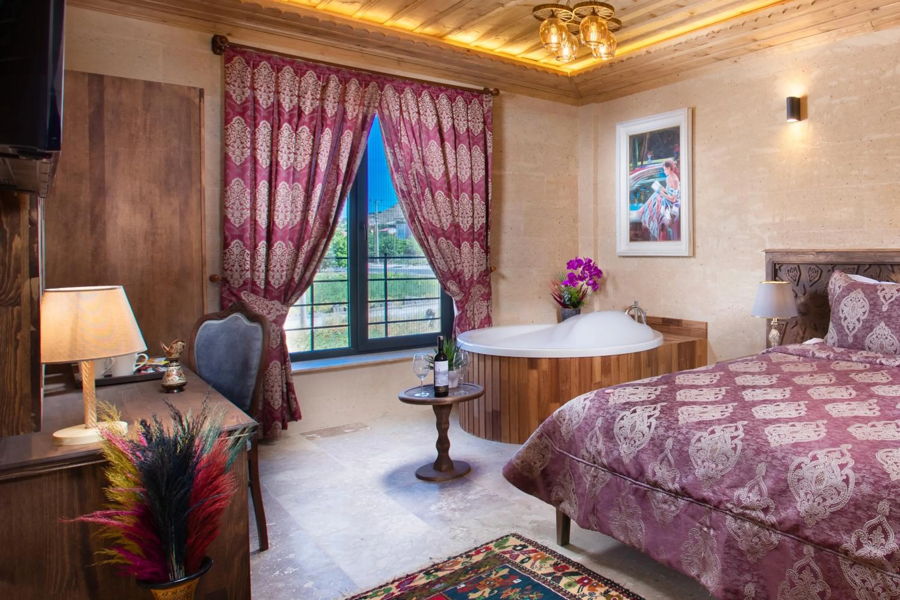 Bed in Cappadocia Pyramid Stone House