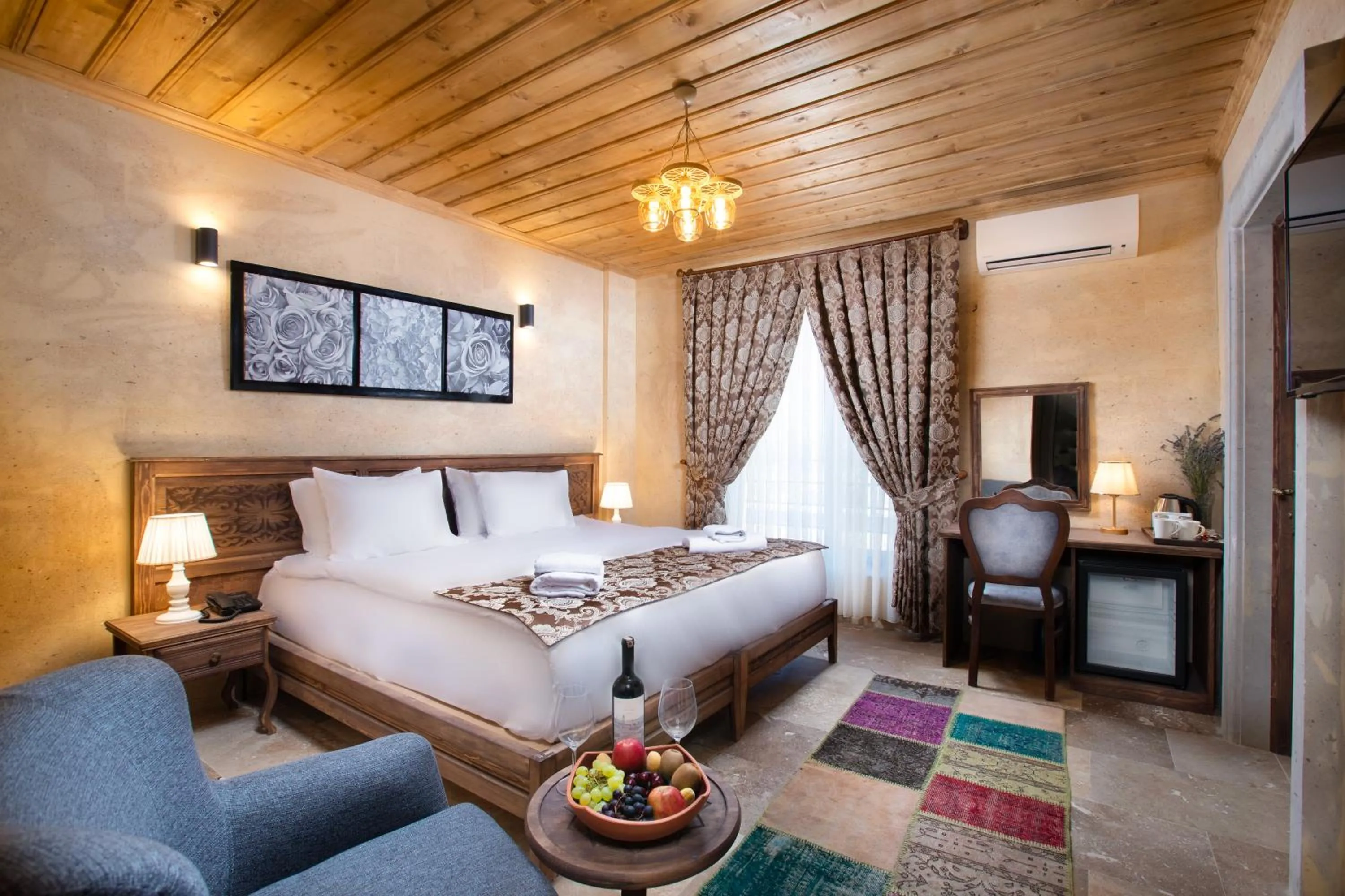 Bed in Cappadocia Pyramid Stone House