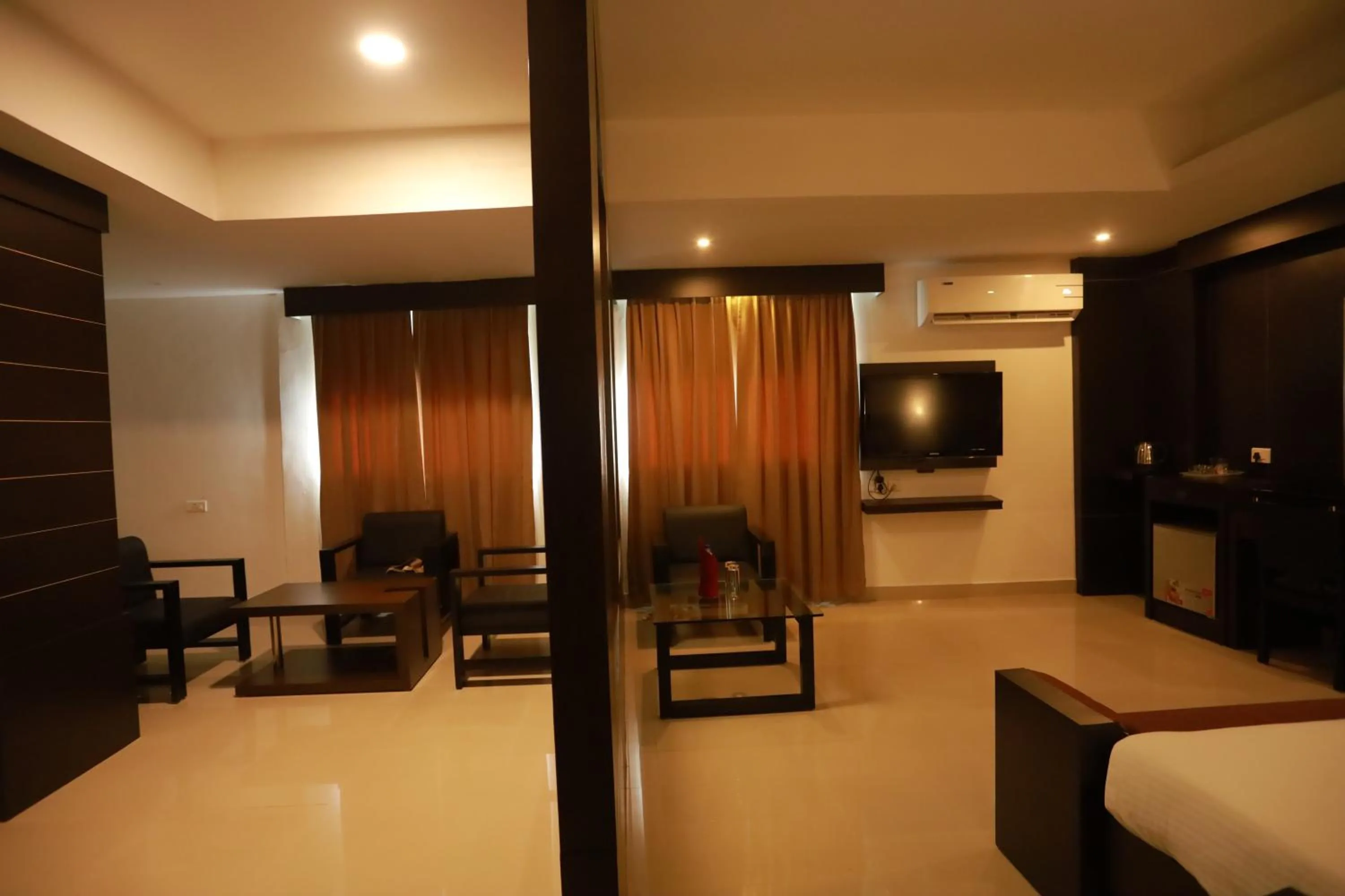 Bedroom, Bed in Hotel Finch