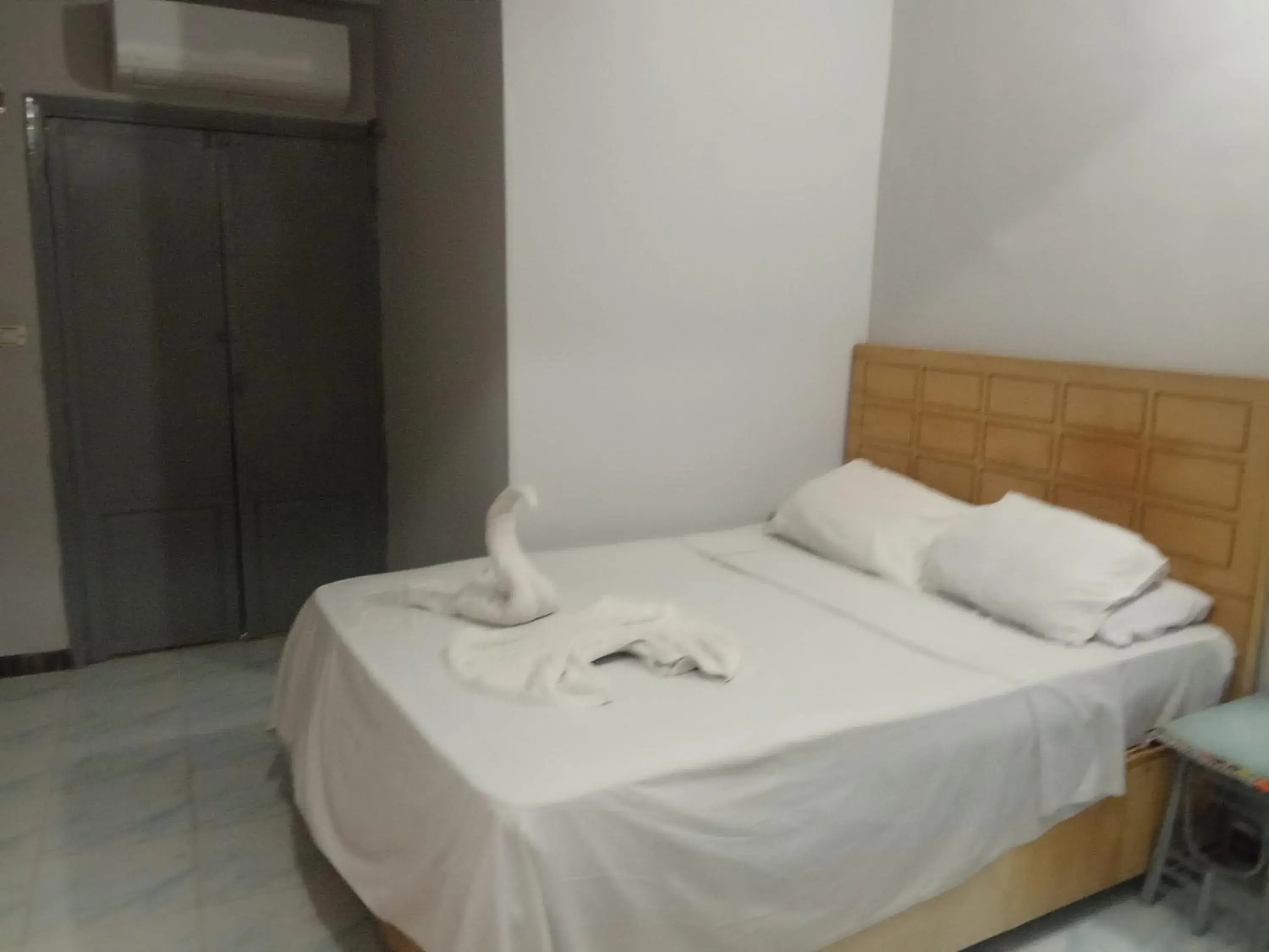 Double Room with Private Bathroom in Bob Marley Peace hotel luxor Double Room with Private Bathroom in Bob Marley Peace hotel luxor