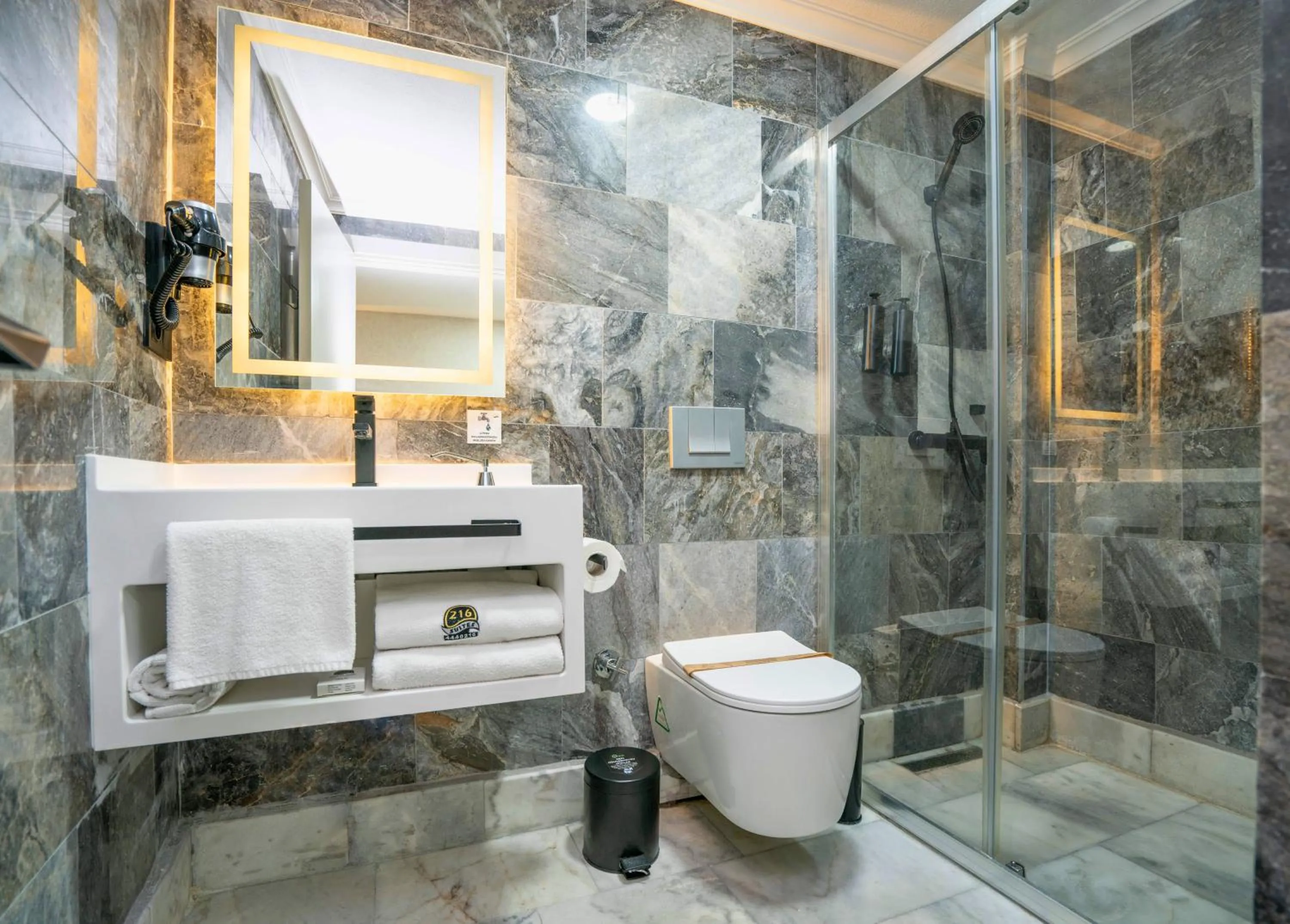 Shower in 216 Station Suite Gebze